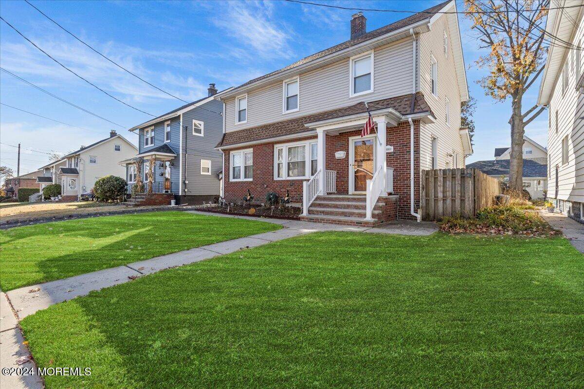 Hasbrouck Heights, NJ 07604,308 Lasalle Avenue