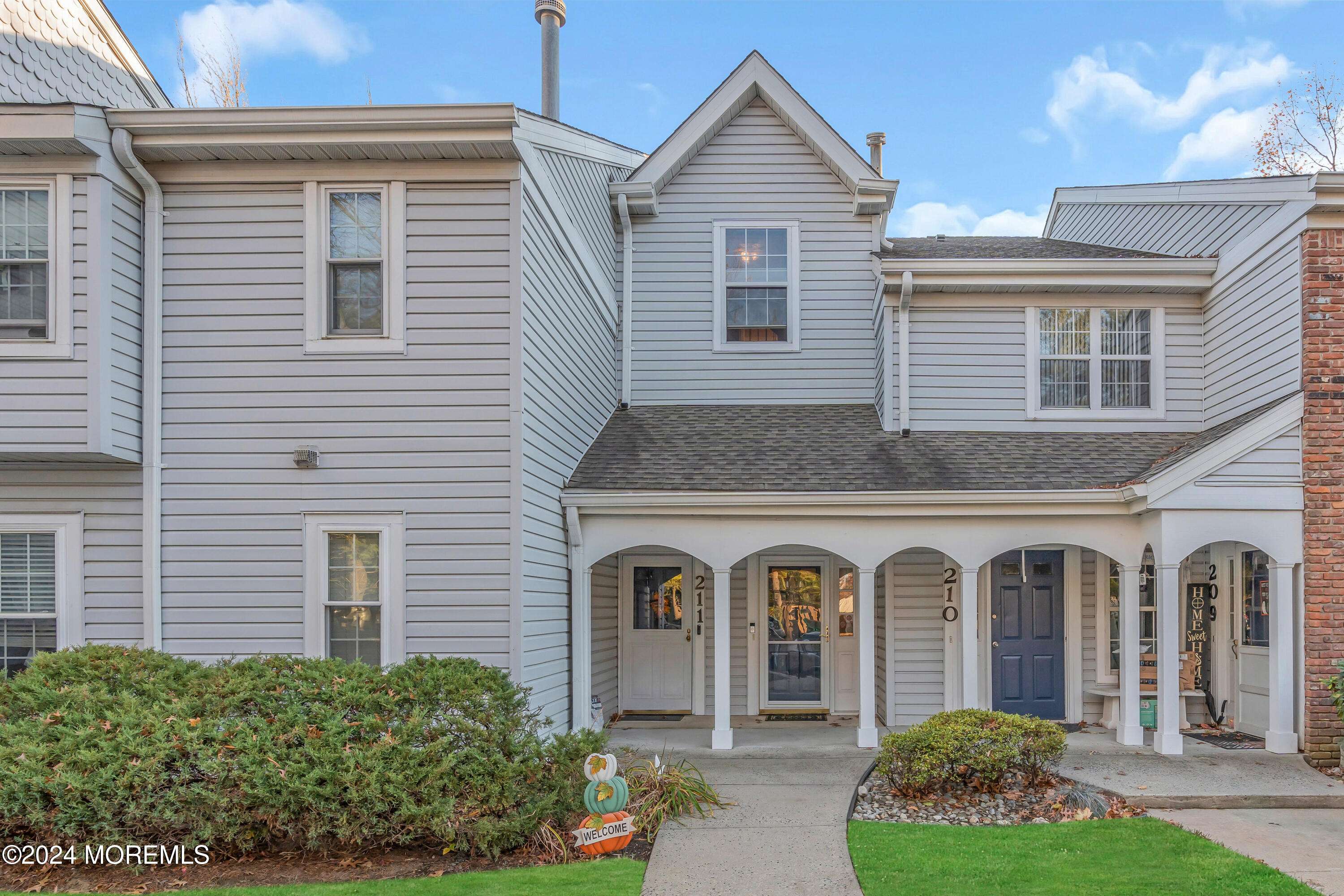 Freehold, NJ 07728,212 Tulip Lane