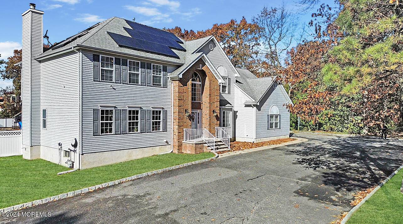 Jackson, NJ 08527,52 Manhattan Street