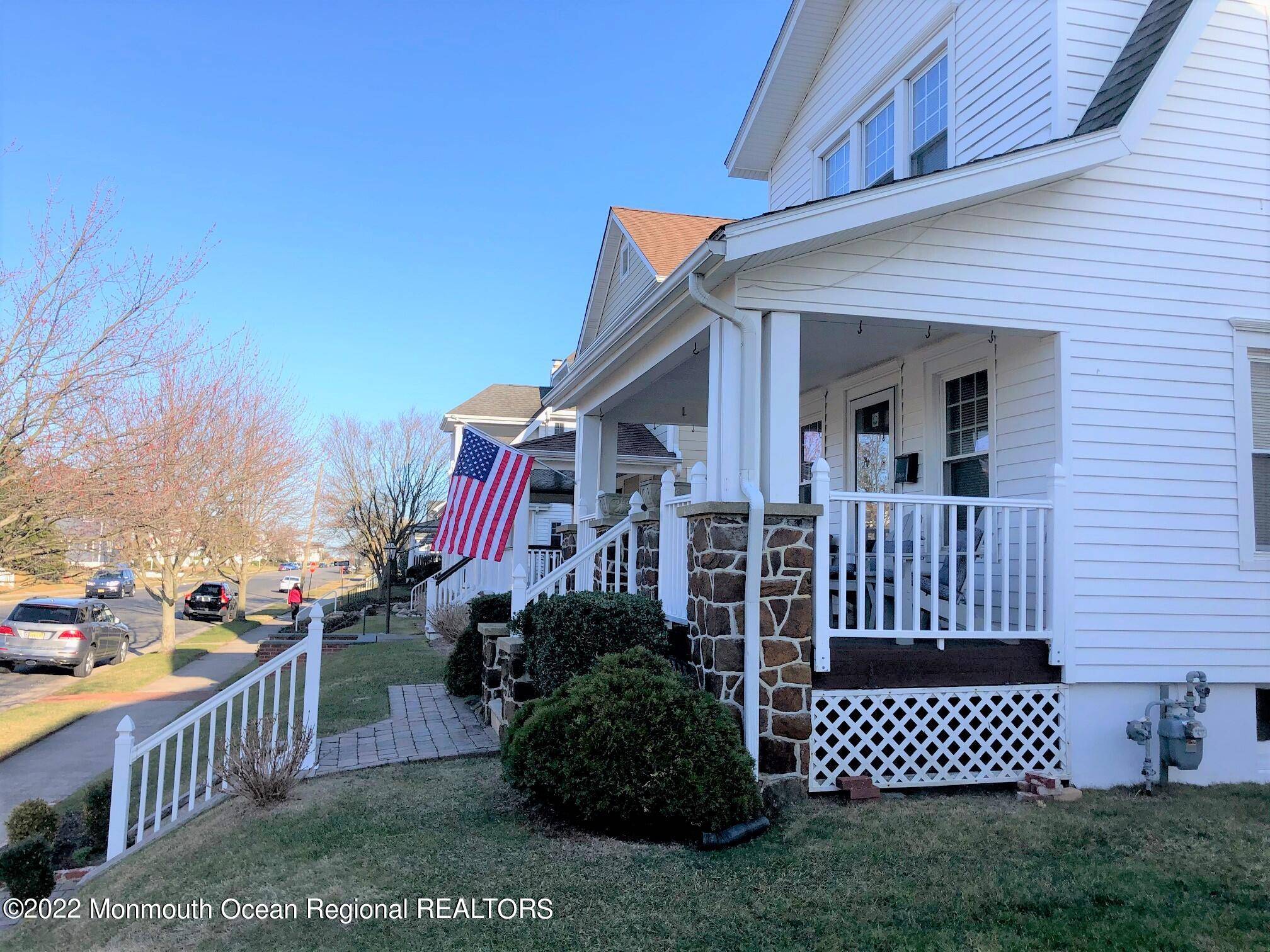 Avon-by-the-sea, NJ 07717,329 Washington Avenue