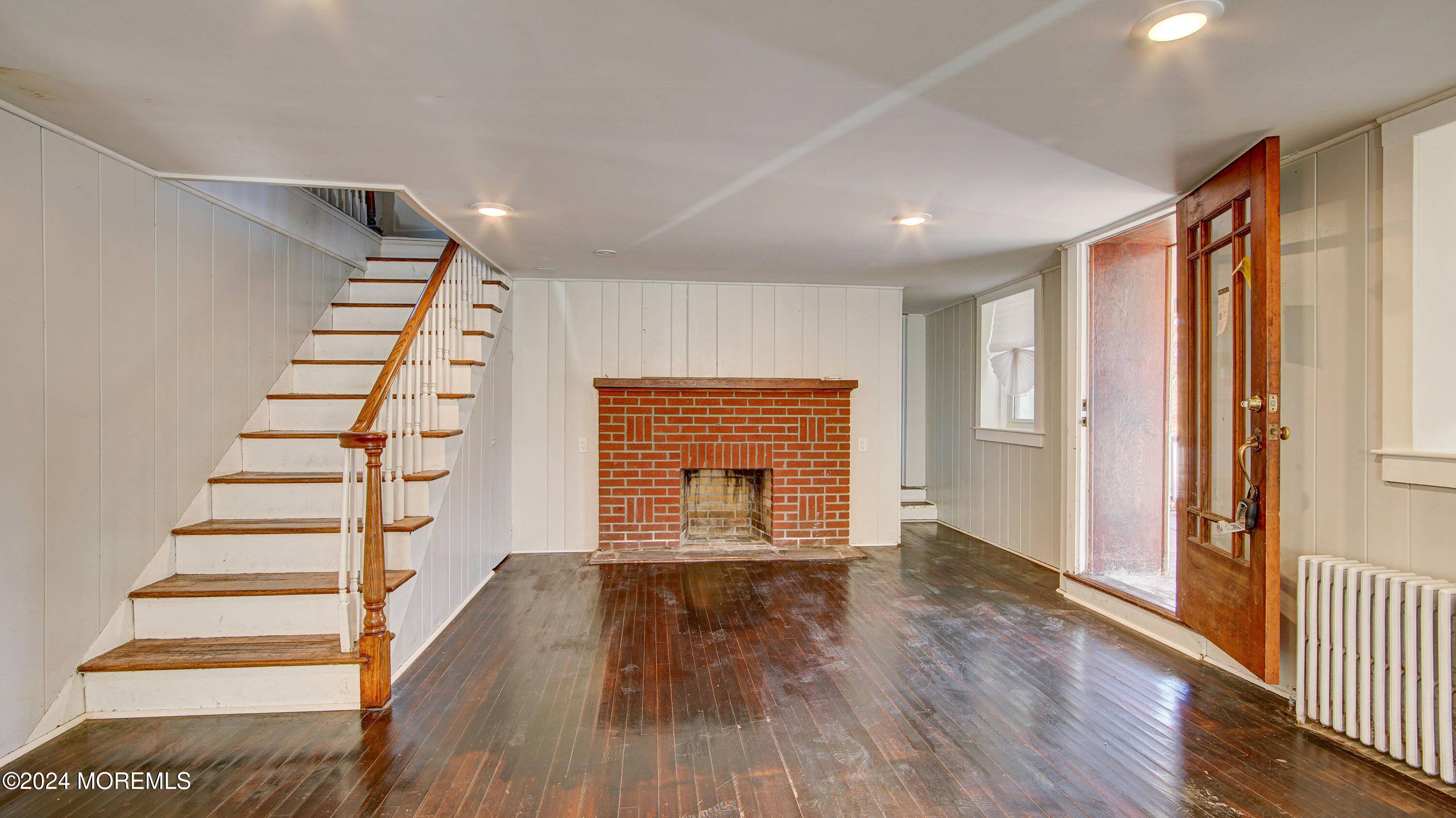 Frelinghuysen, NJ 07846,605 County Road 519