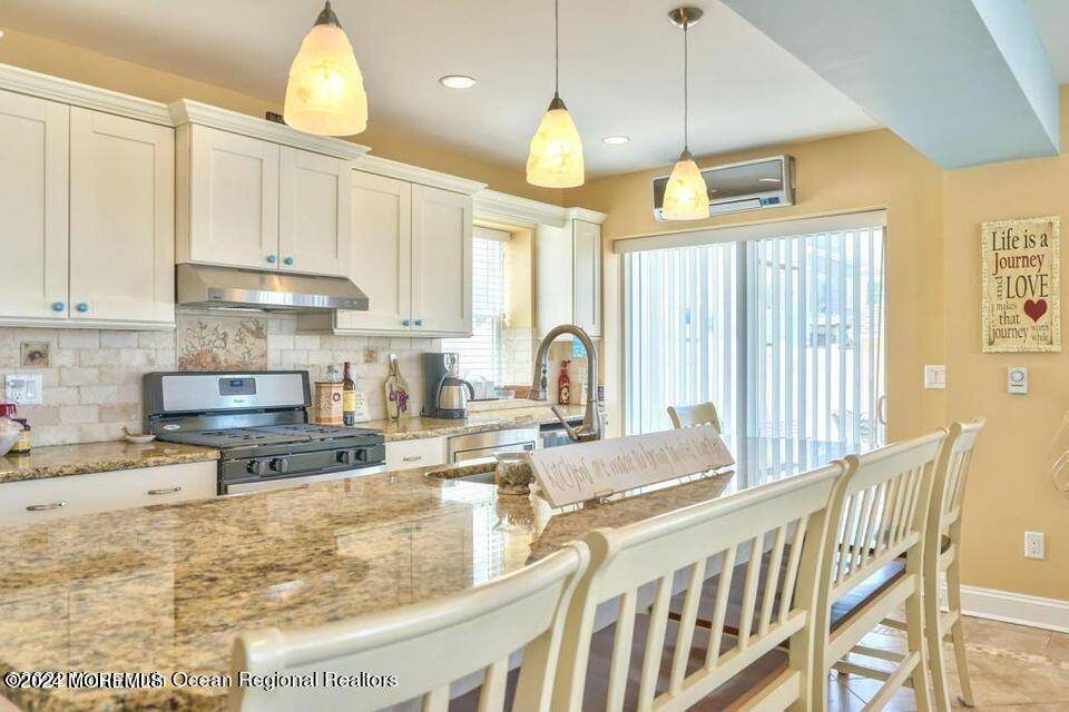 Ortley Beach, NJ 08751,10 4th Avenue #B