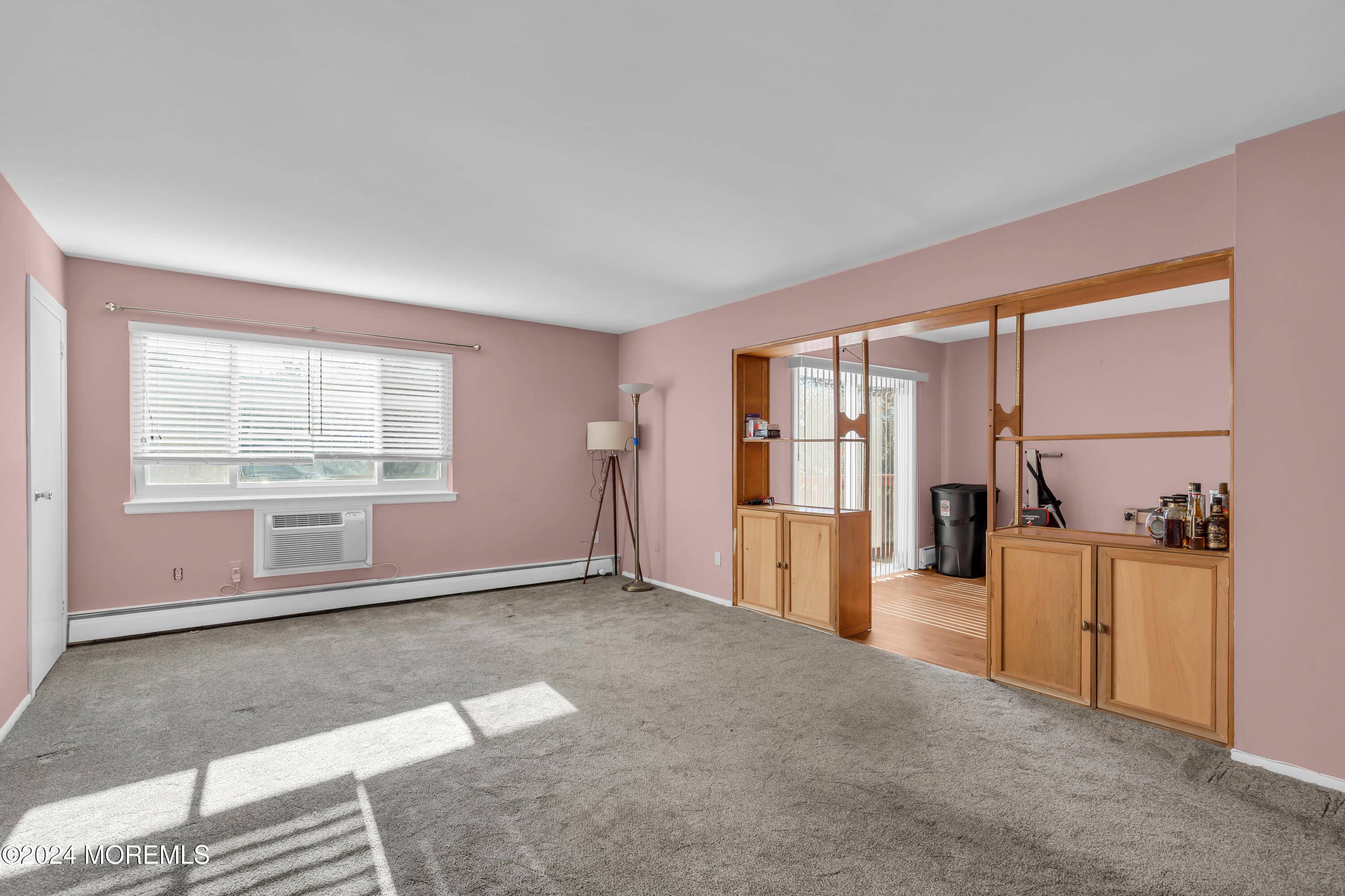 East Brunswick, NJ 08816,20 Lake Avenue #5B