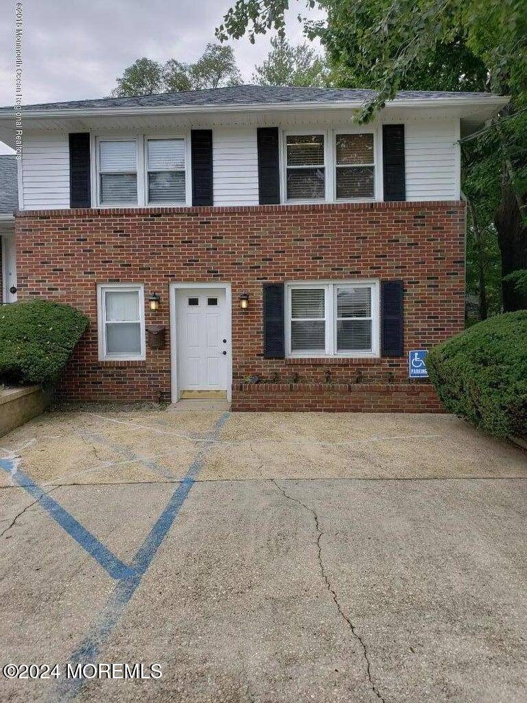 Oakhurst, NJ 07755,212 Monmouth Road #1ST FLOOR