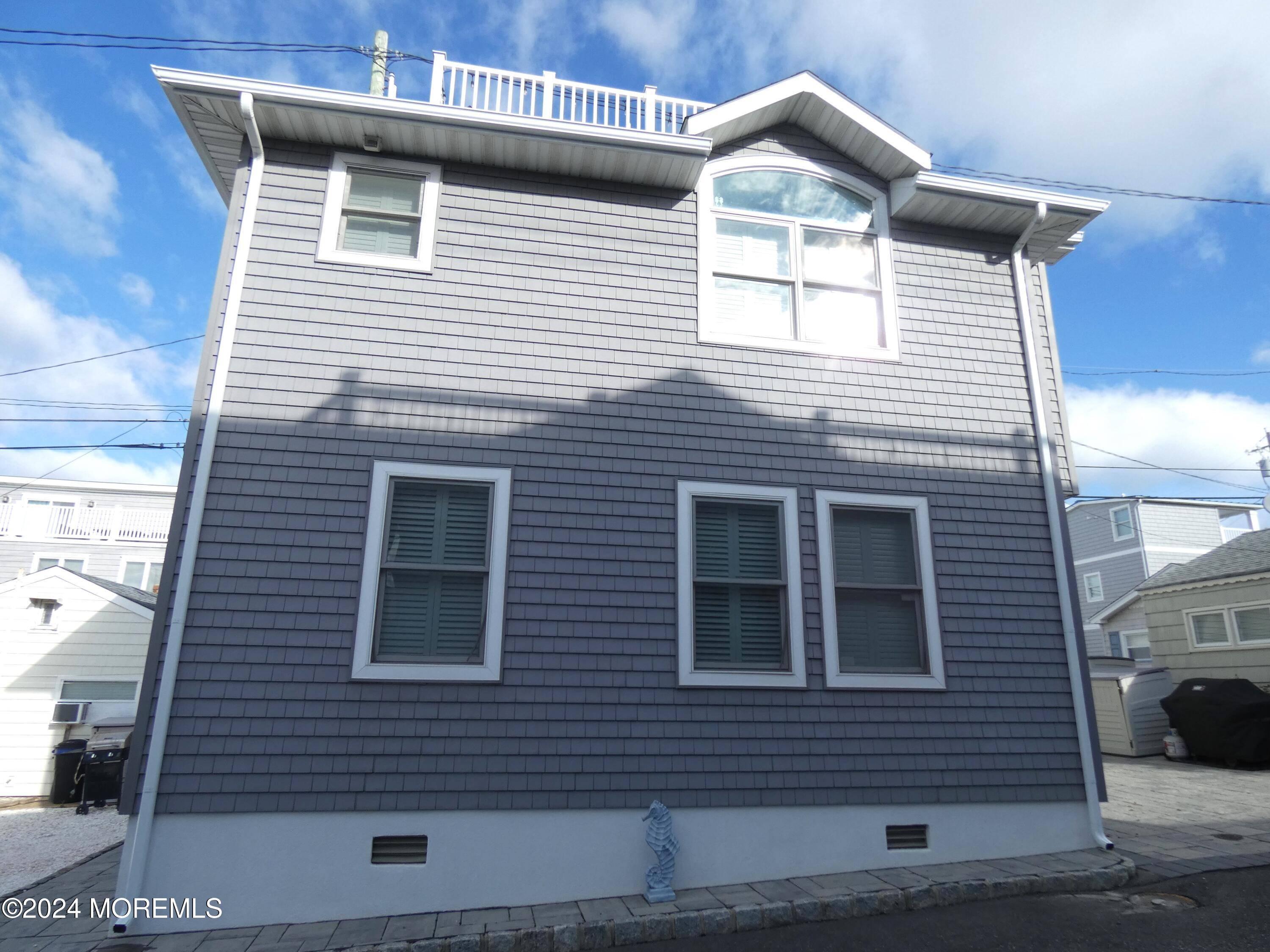 Lavallette, NJ 08735,14 E Beach Way