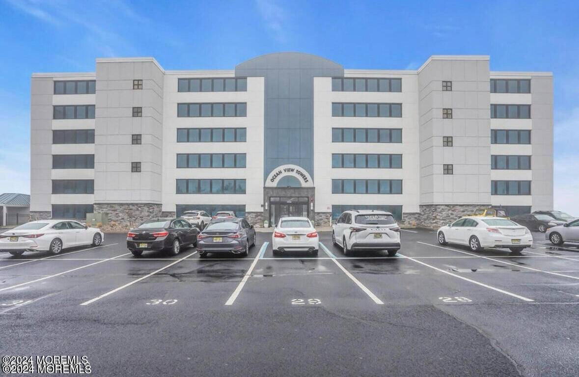 Long Branch, NJ 07740,510 Ocean Avenue #2