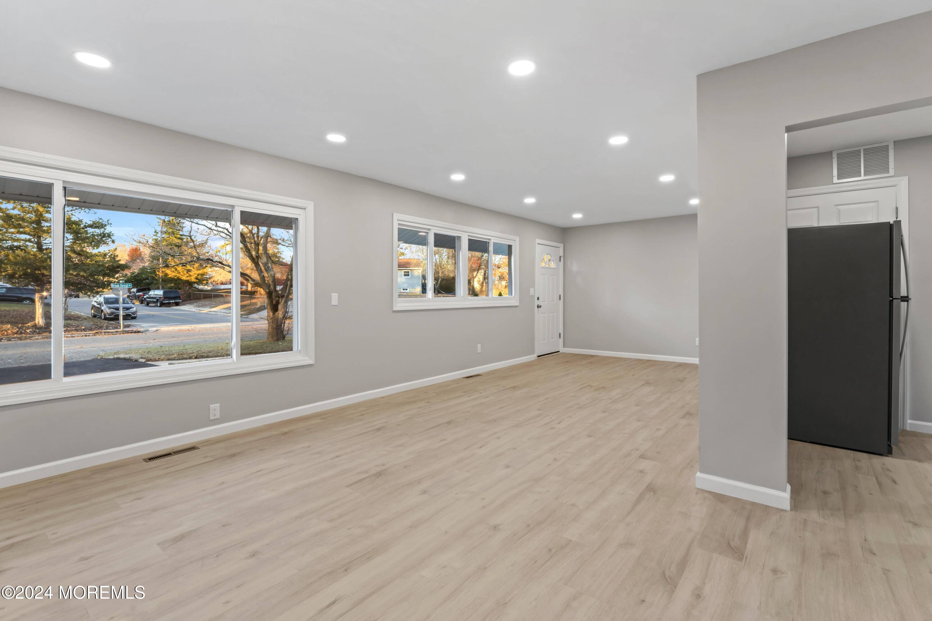 Toms River, NJ 08757,404 Brookforest Drive