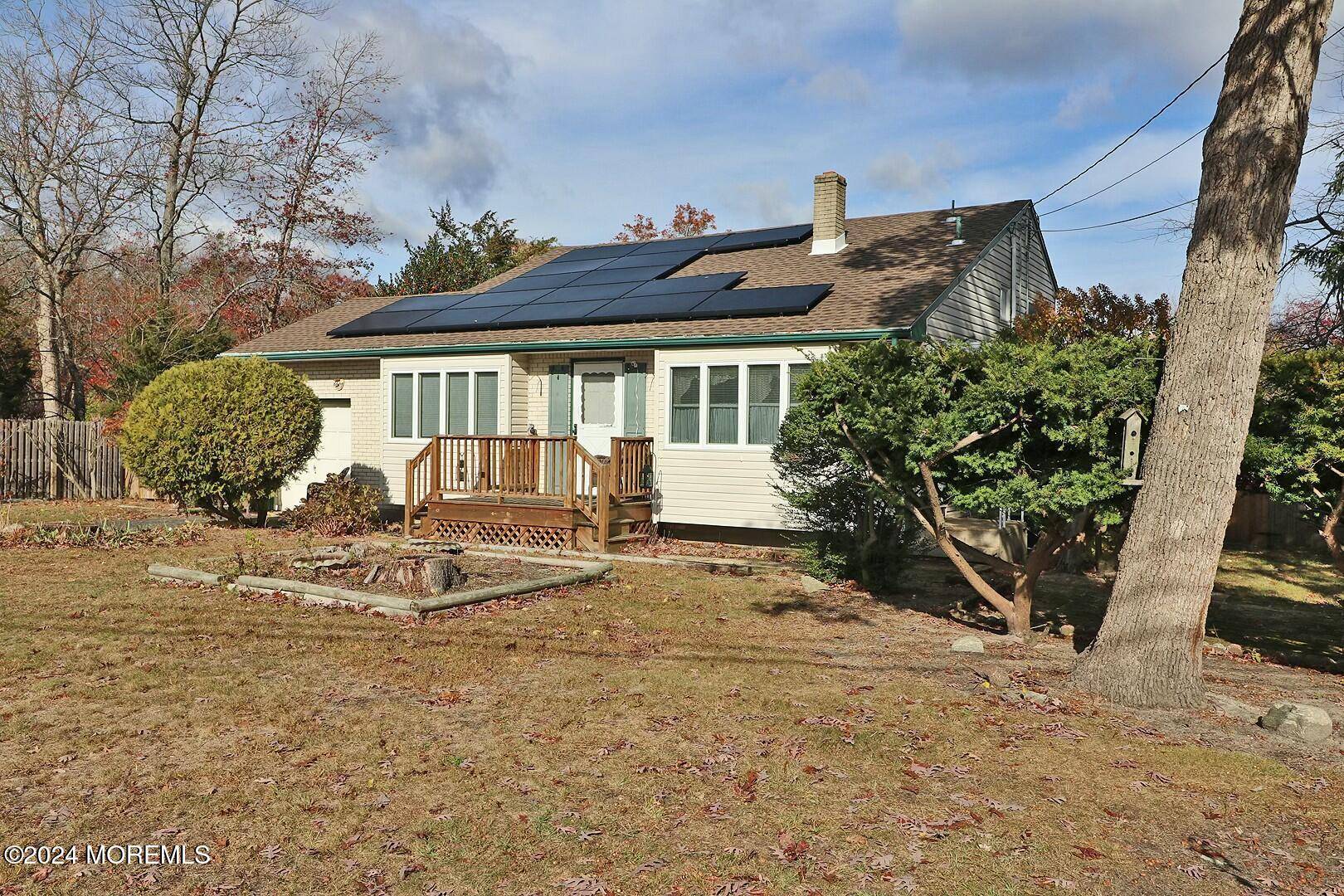 Toms River, NJ 08755,22 Rail Place