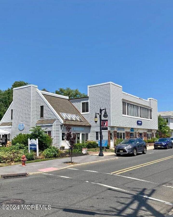 Monmouth Beach, NJ 07750,29 Beach Road #202