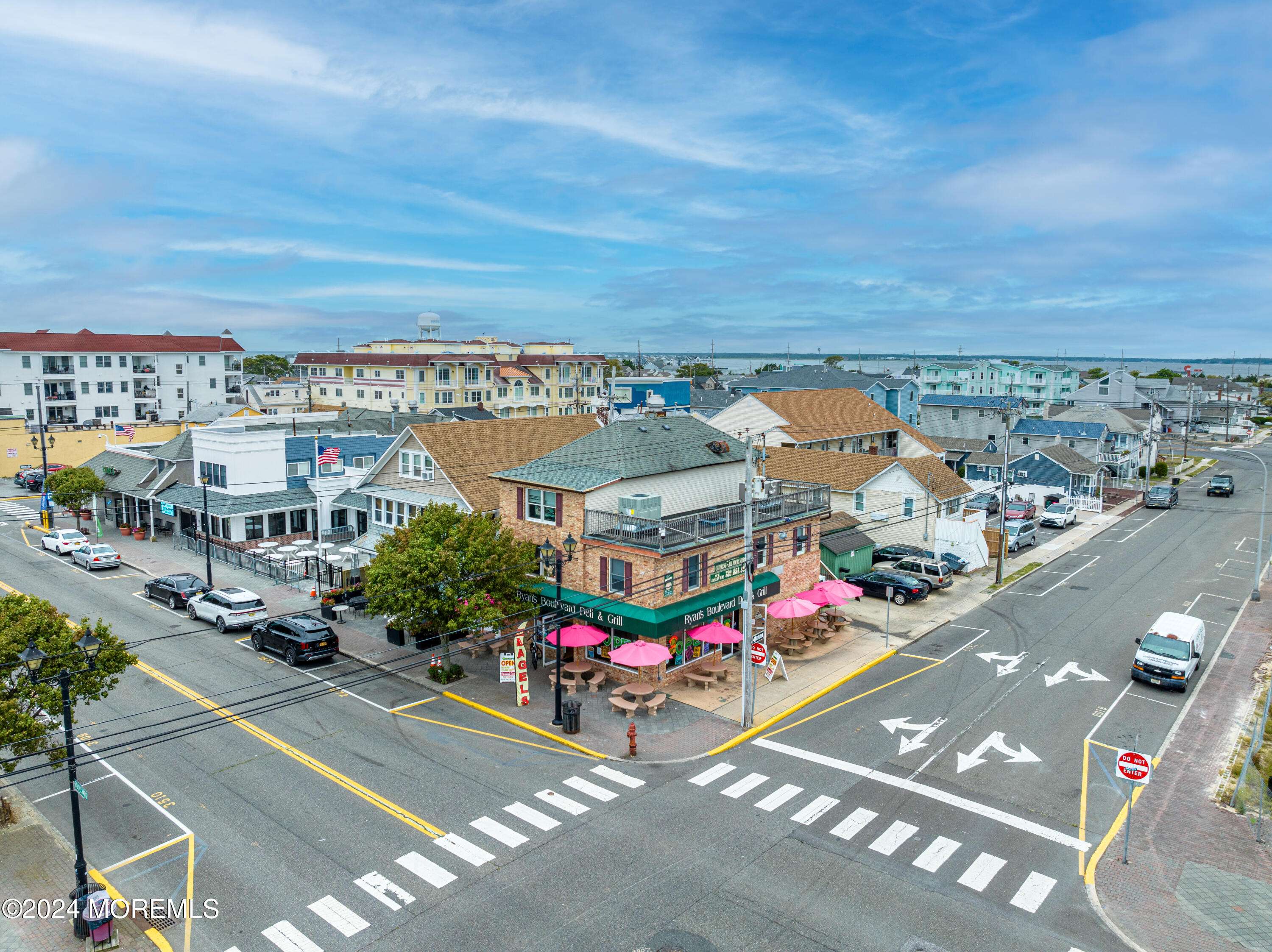 Seaside Heights, NJ 08751,117 Boulevard