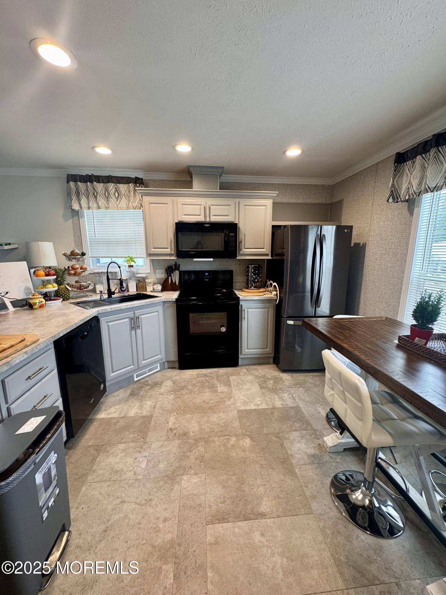 Whiting, NJ 08759,37 Raccoon Avenue