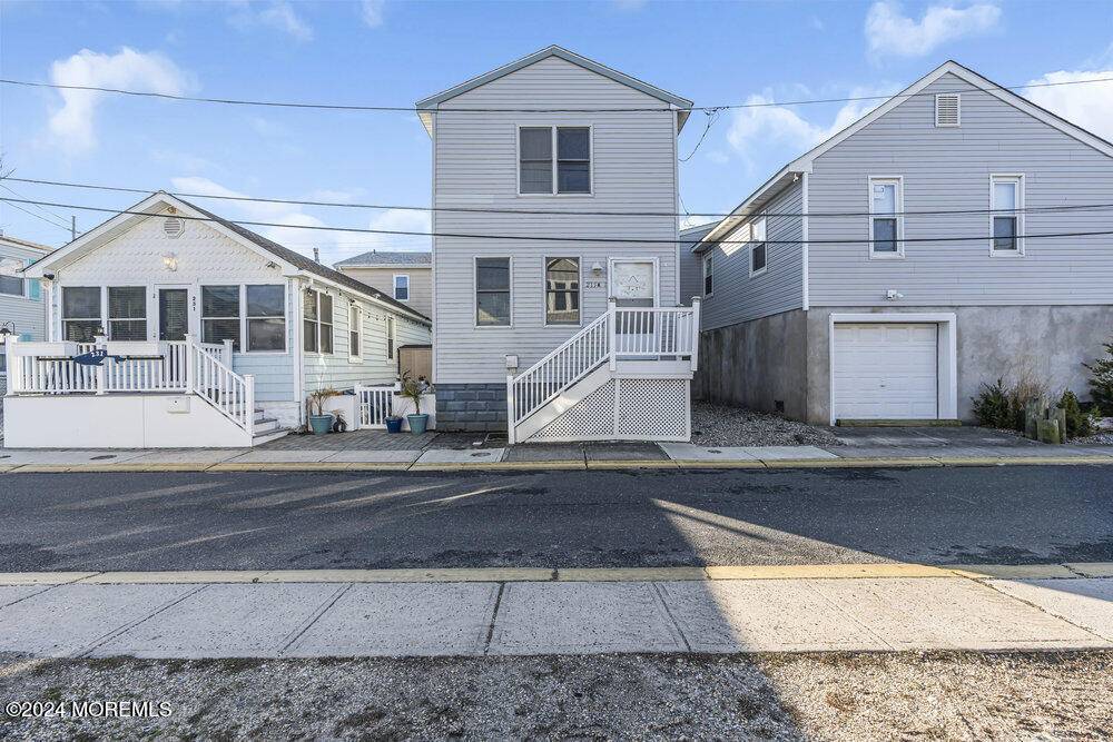 Seaside Heights, NJ 08751,235 Bay Terrace #A