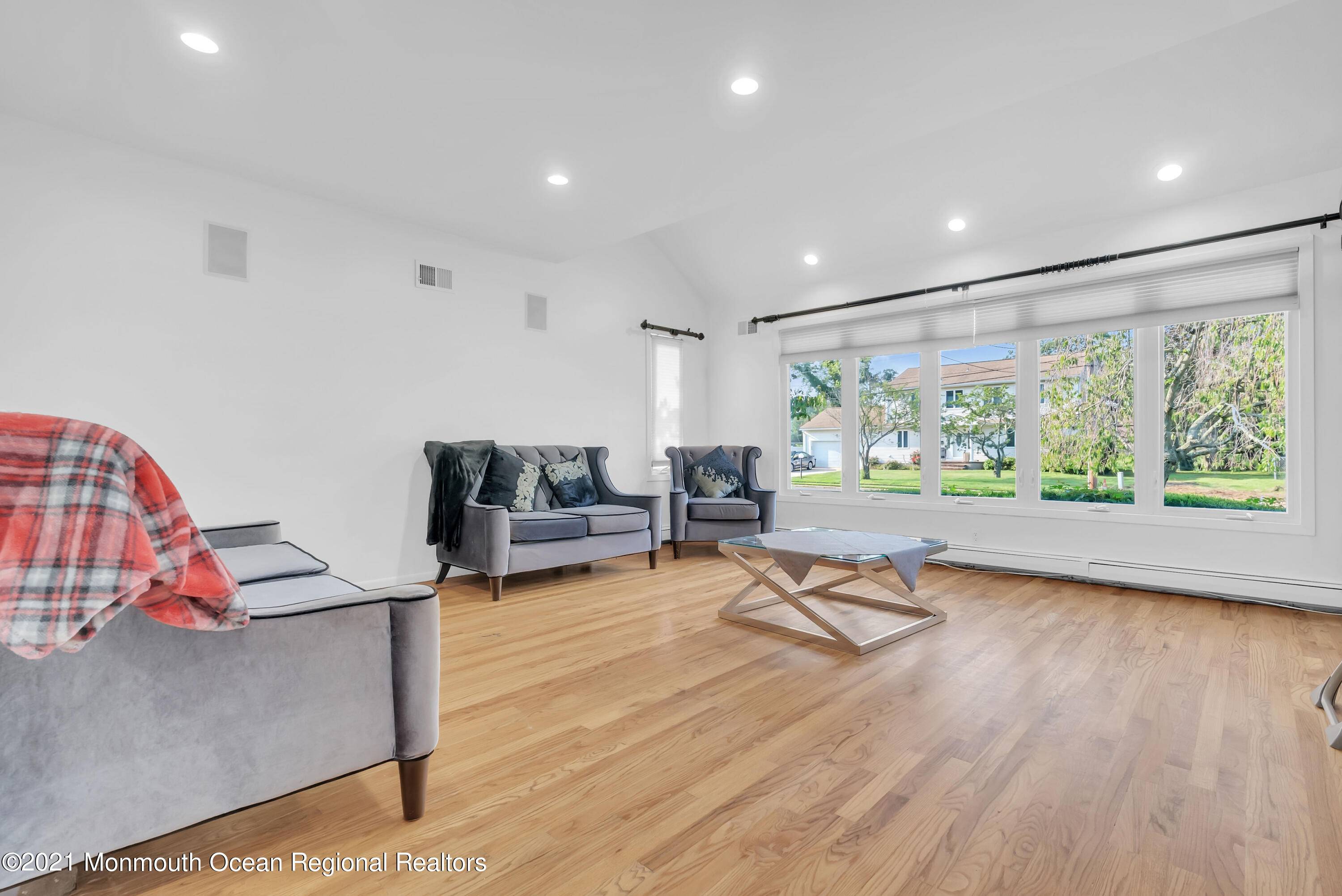 Long Branch, NJ 07740,45 Roslyn Court