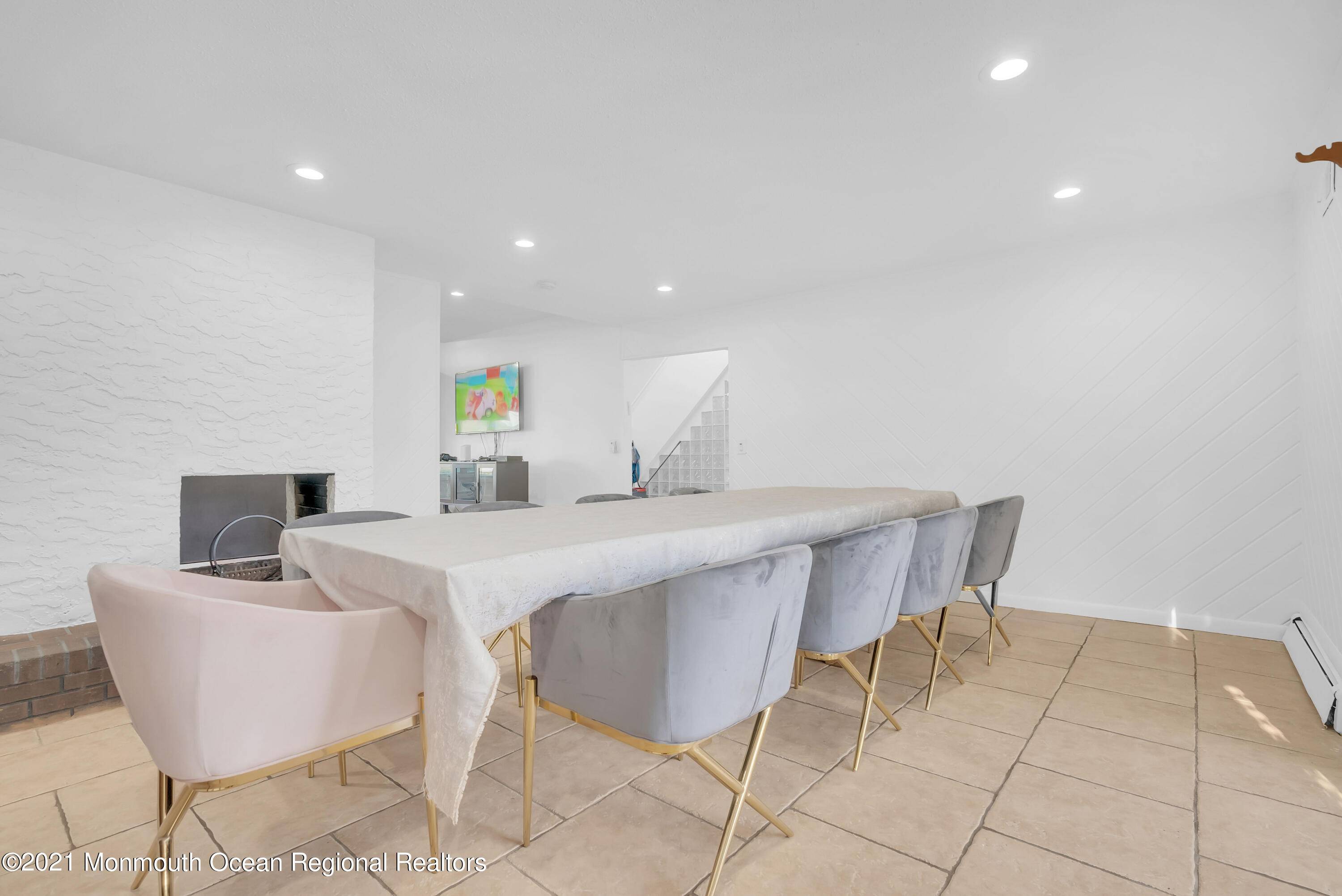 Long Branch, NJ 07740,45 Roslyn Court