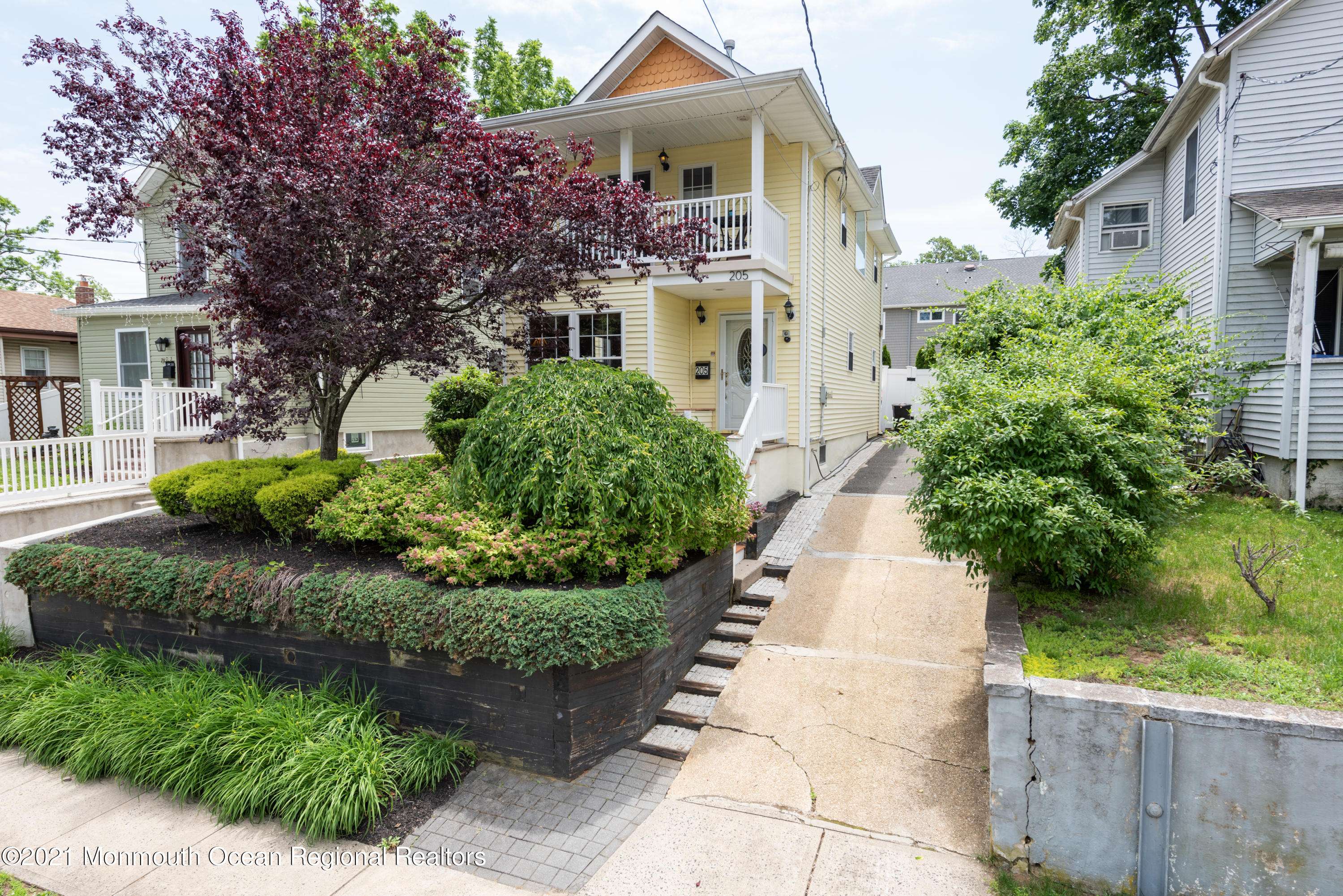 Red Bank, NJ 07701,205 River Street