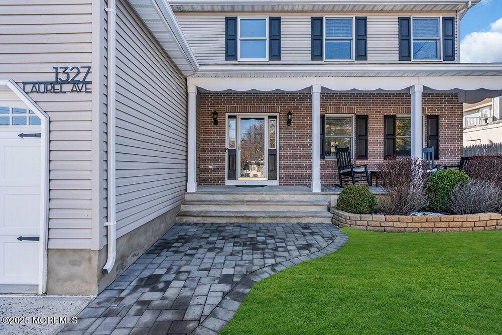 Sea Girt, NJ 08750,1327 Laurel Avenue