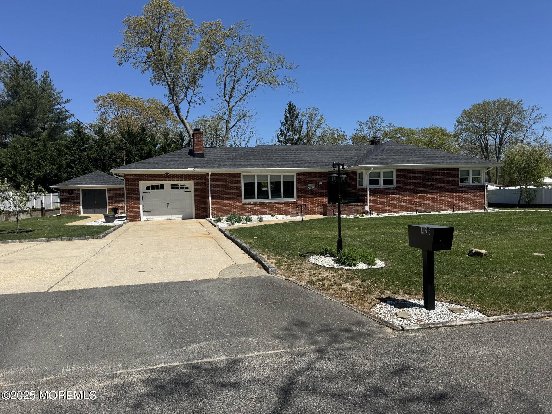 Pine Beach, NJ 08741,426 Washington Avenue