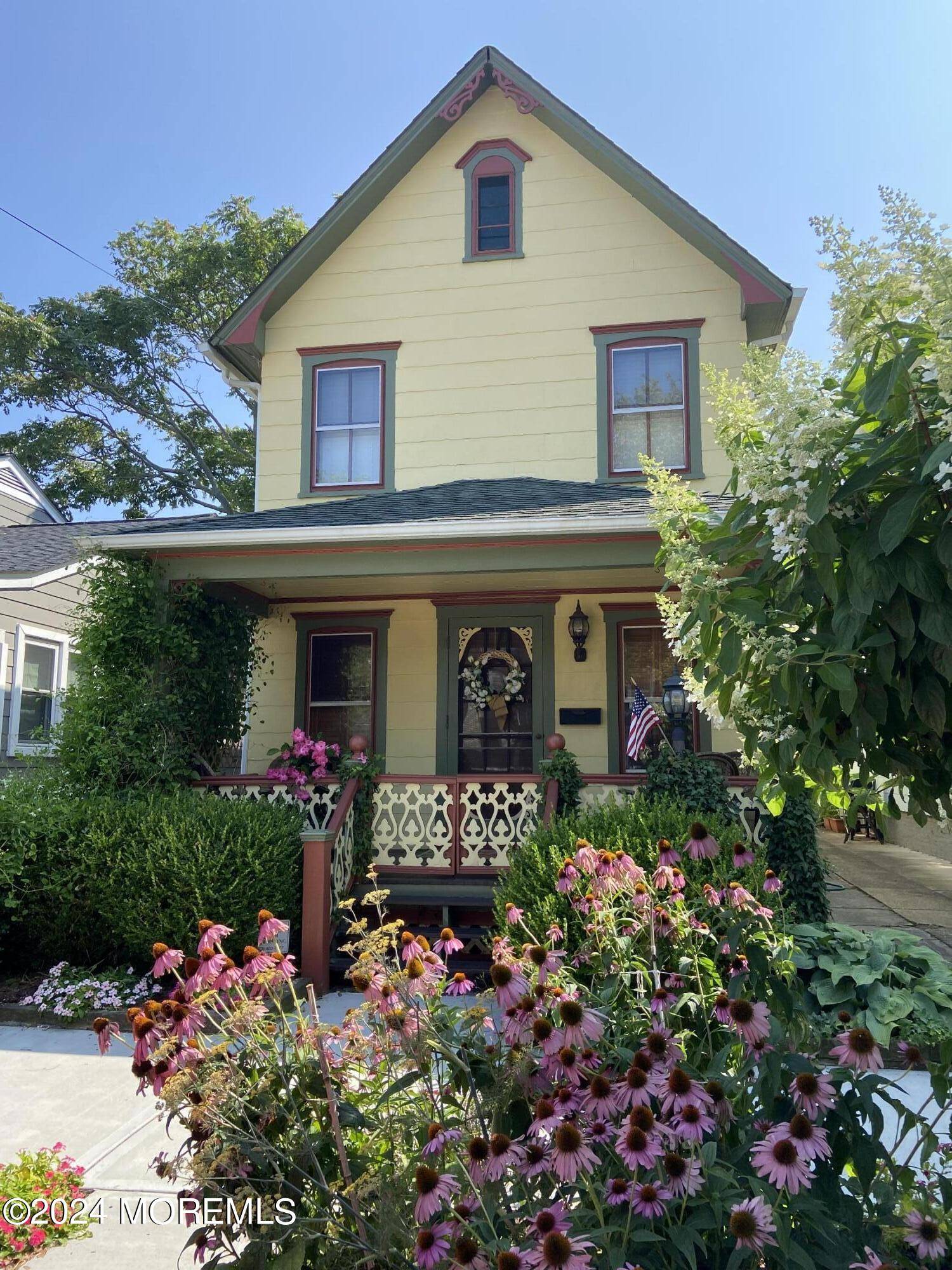 Ocean Grove, NJ 07756,124 Main Avenue #WEEKLY/SUMMER