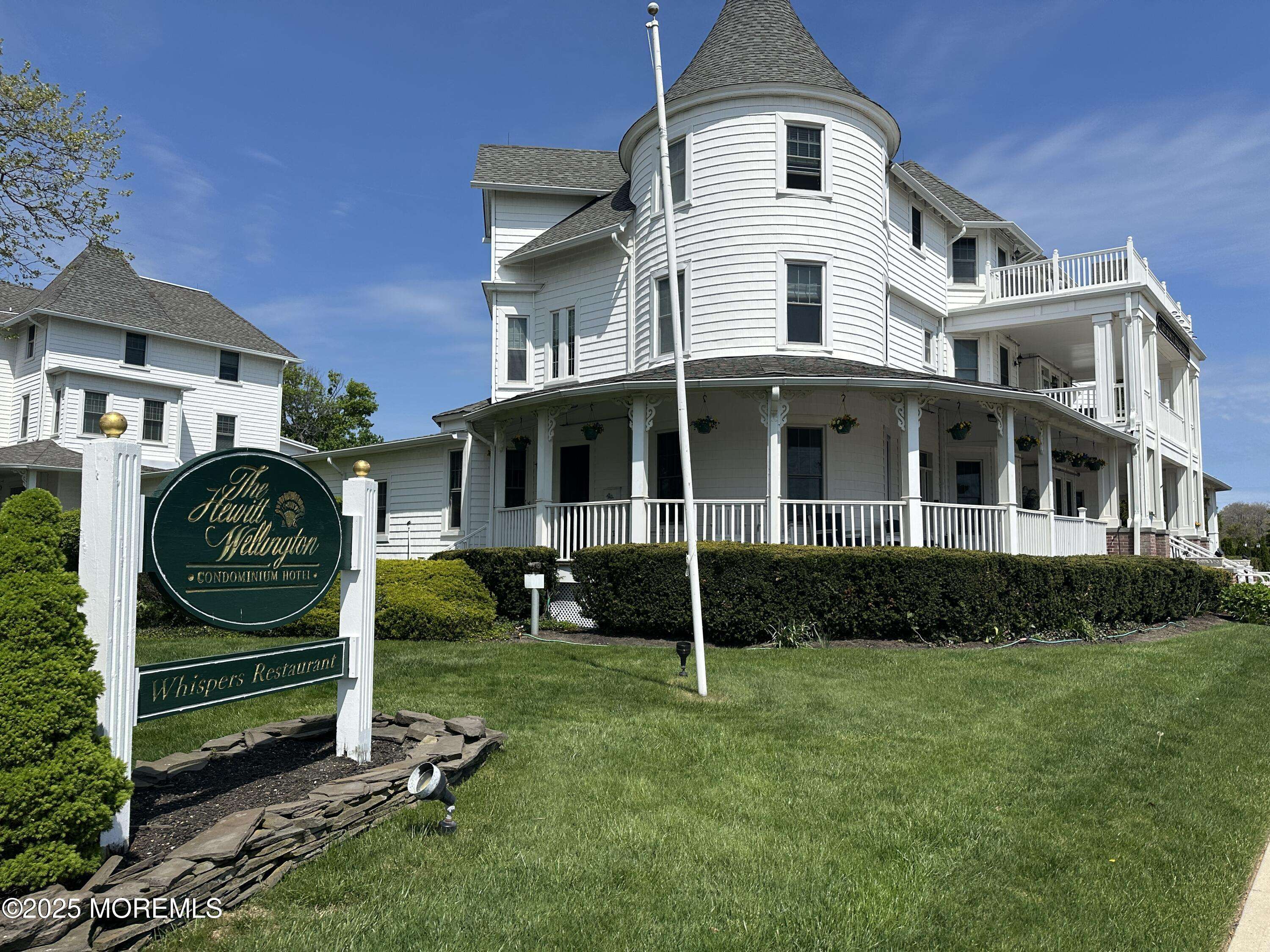 Spring Lake, NJ 07762,200 Monmouth Avenue #21