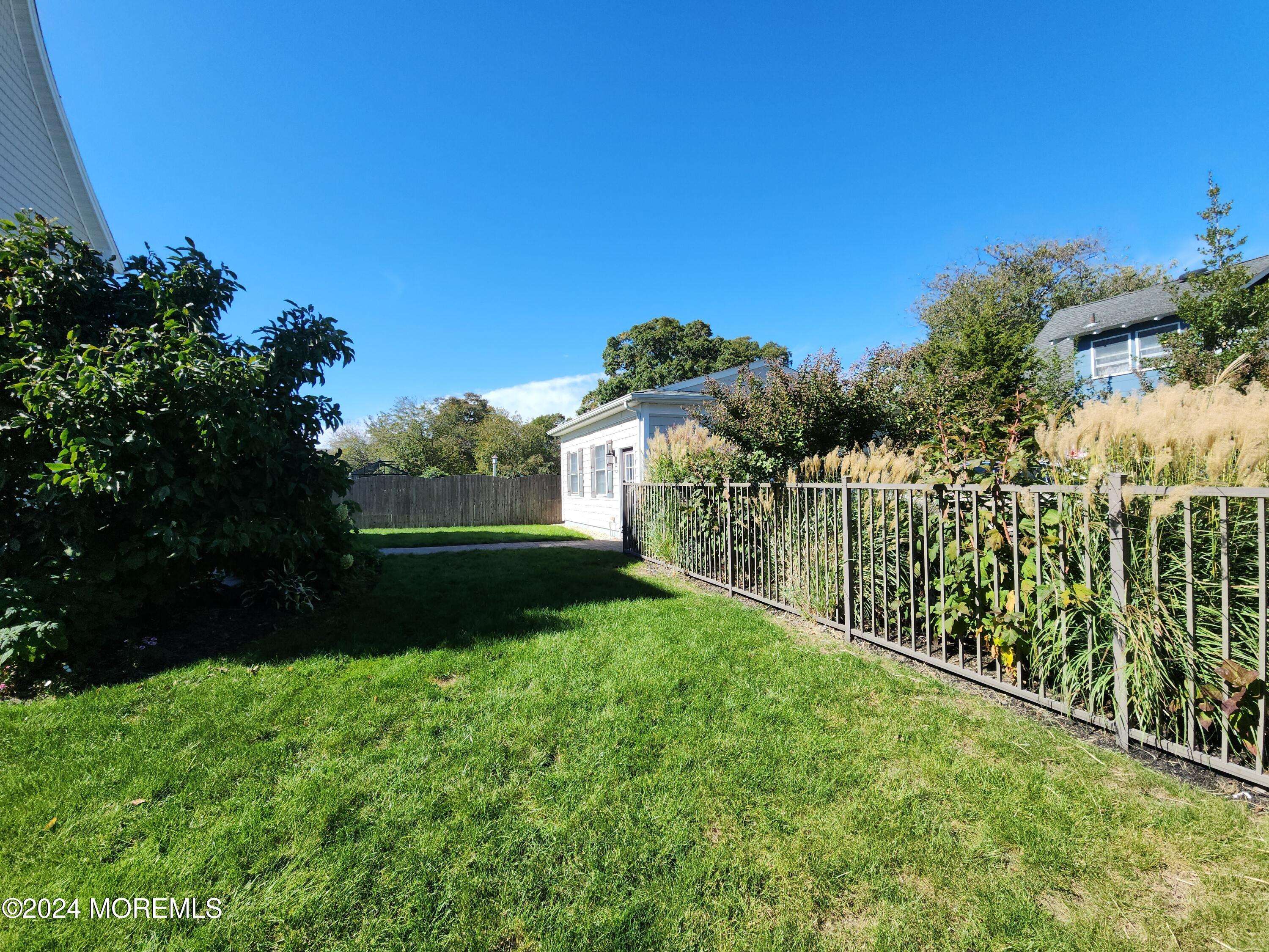 Point Pleasant, NJ 08742,717 Mount Place