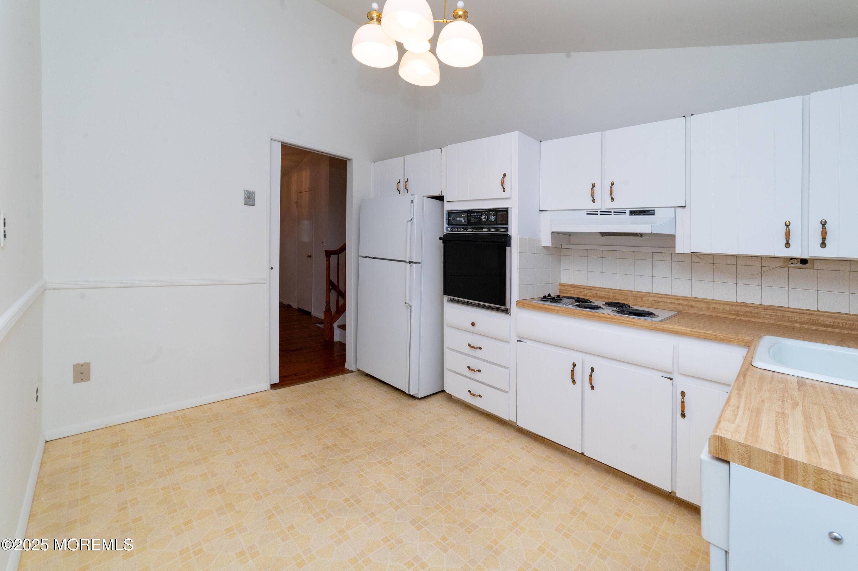 Hazlet, NJ 07730,22 Cornell Drive