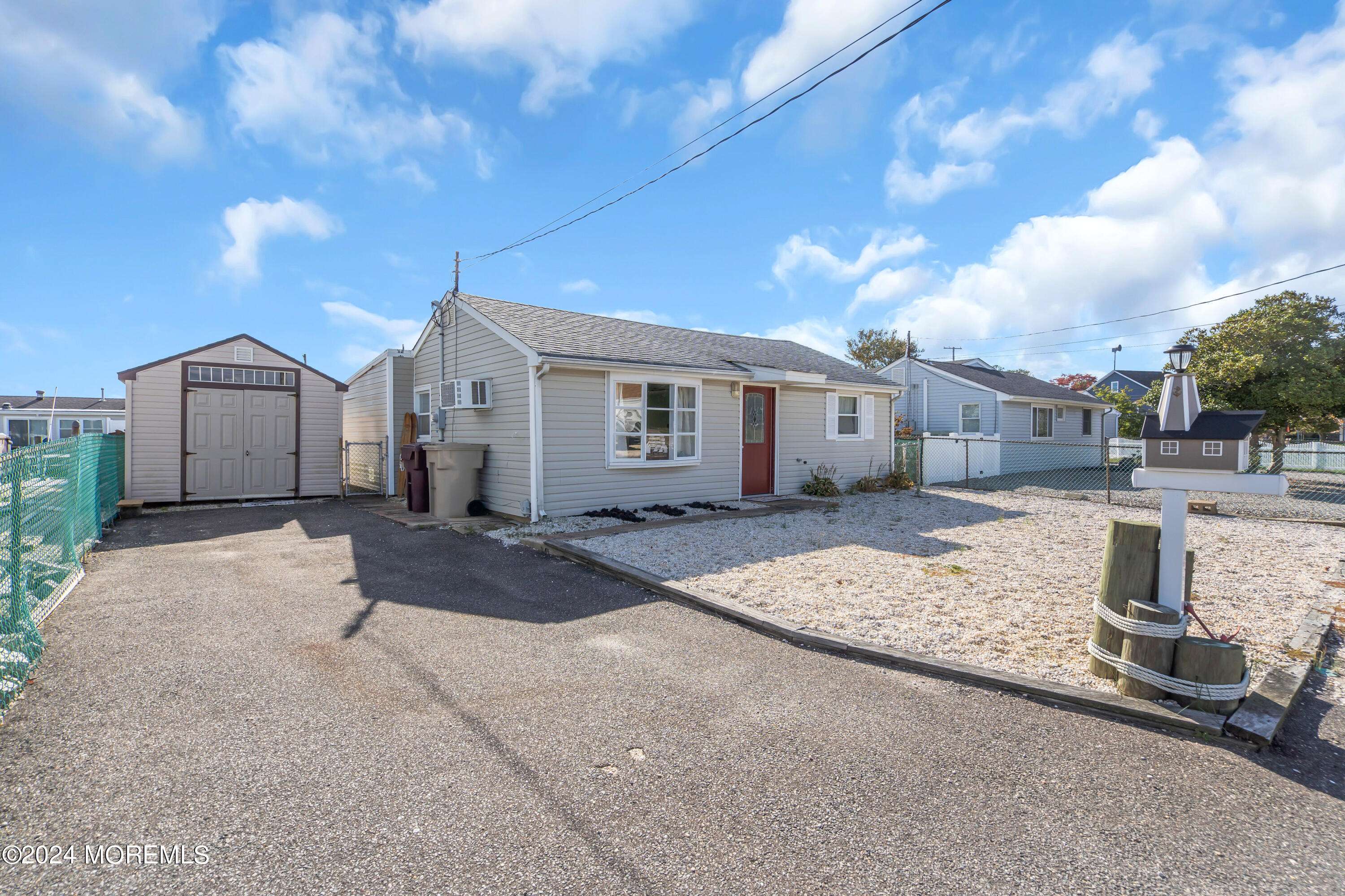 Bayville, NJ 08721,204 Butler Boulevard