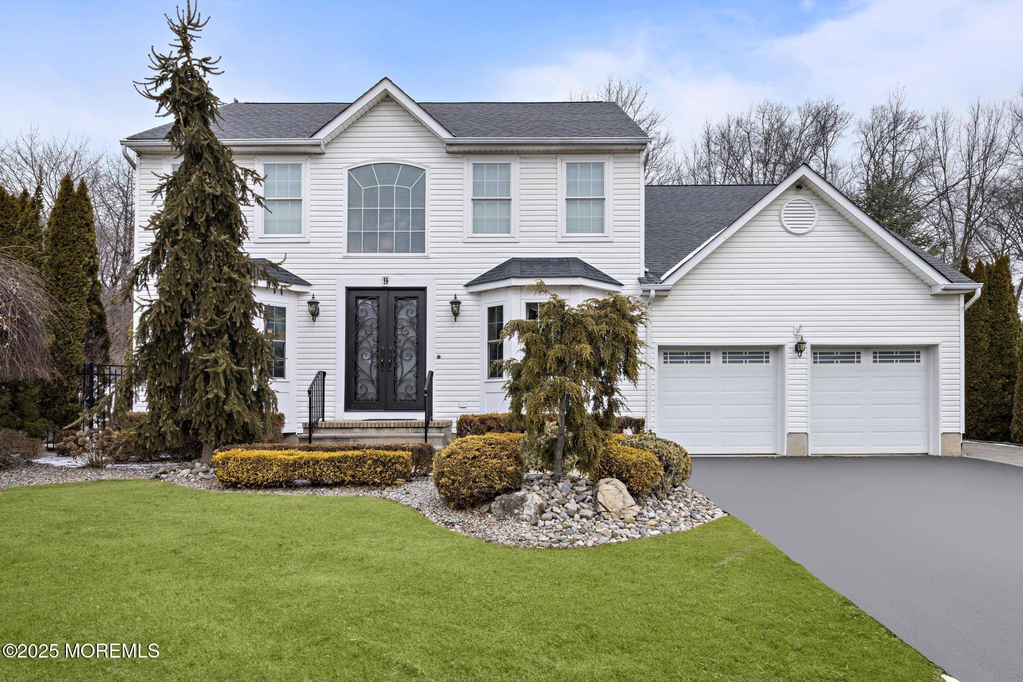 Matawan, NJ 07747,9 Vail Drive