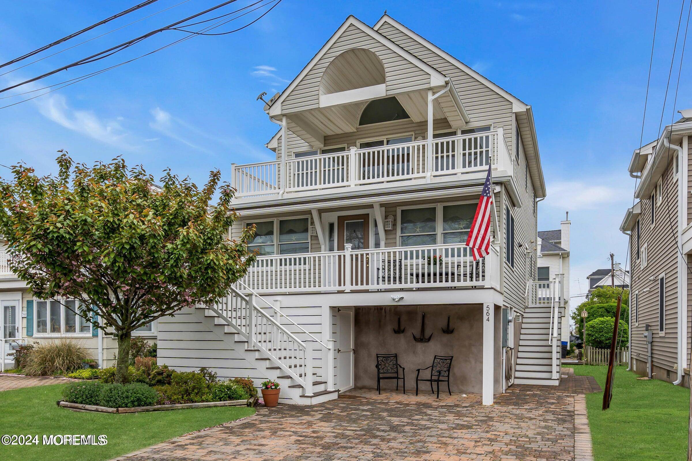 Manasquan, NJ 08736,564 Perch Avenue
