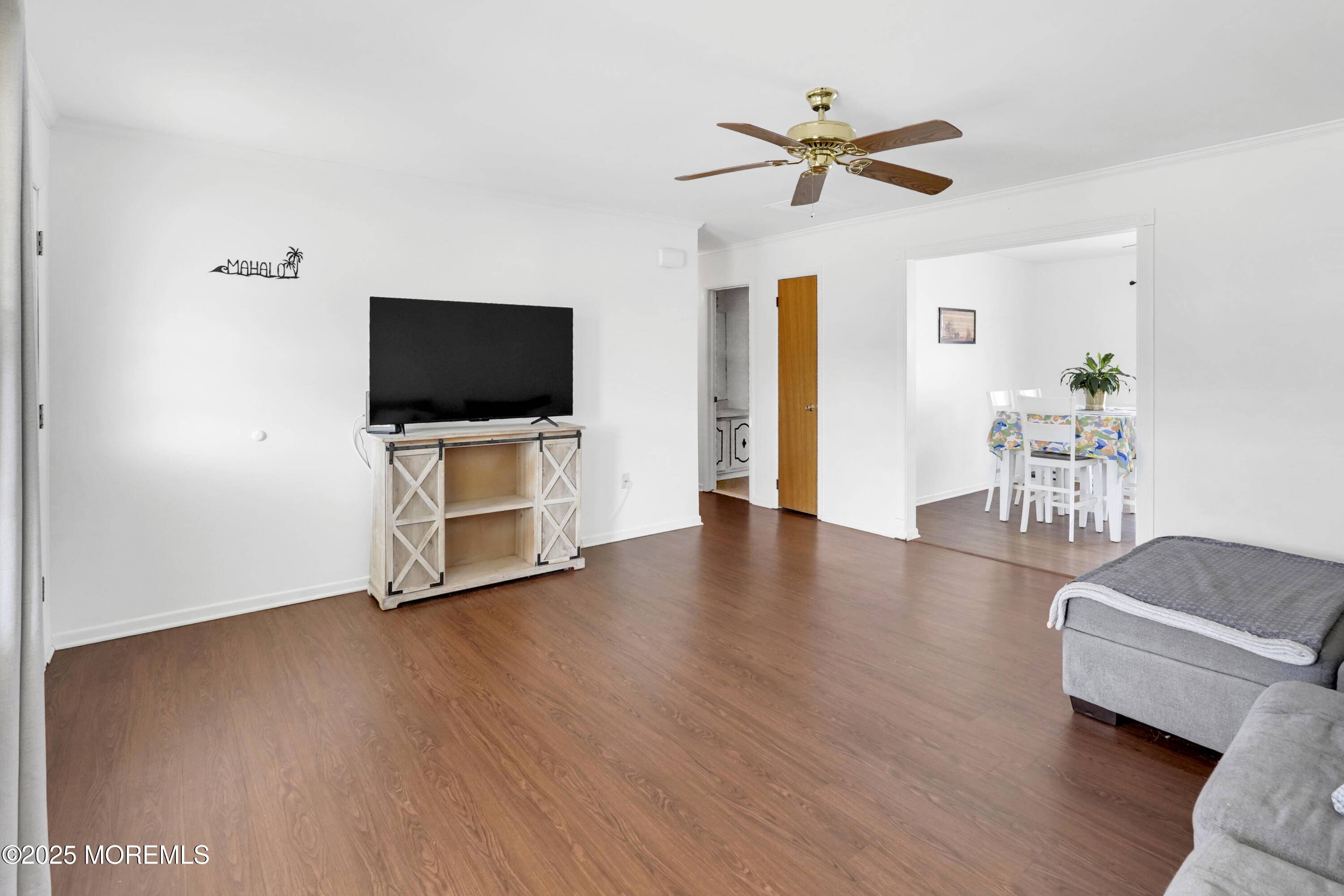 Howell, NJ 07731,31 Cherry Lane