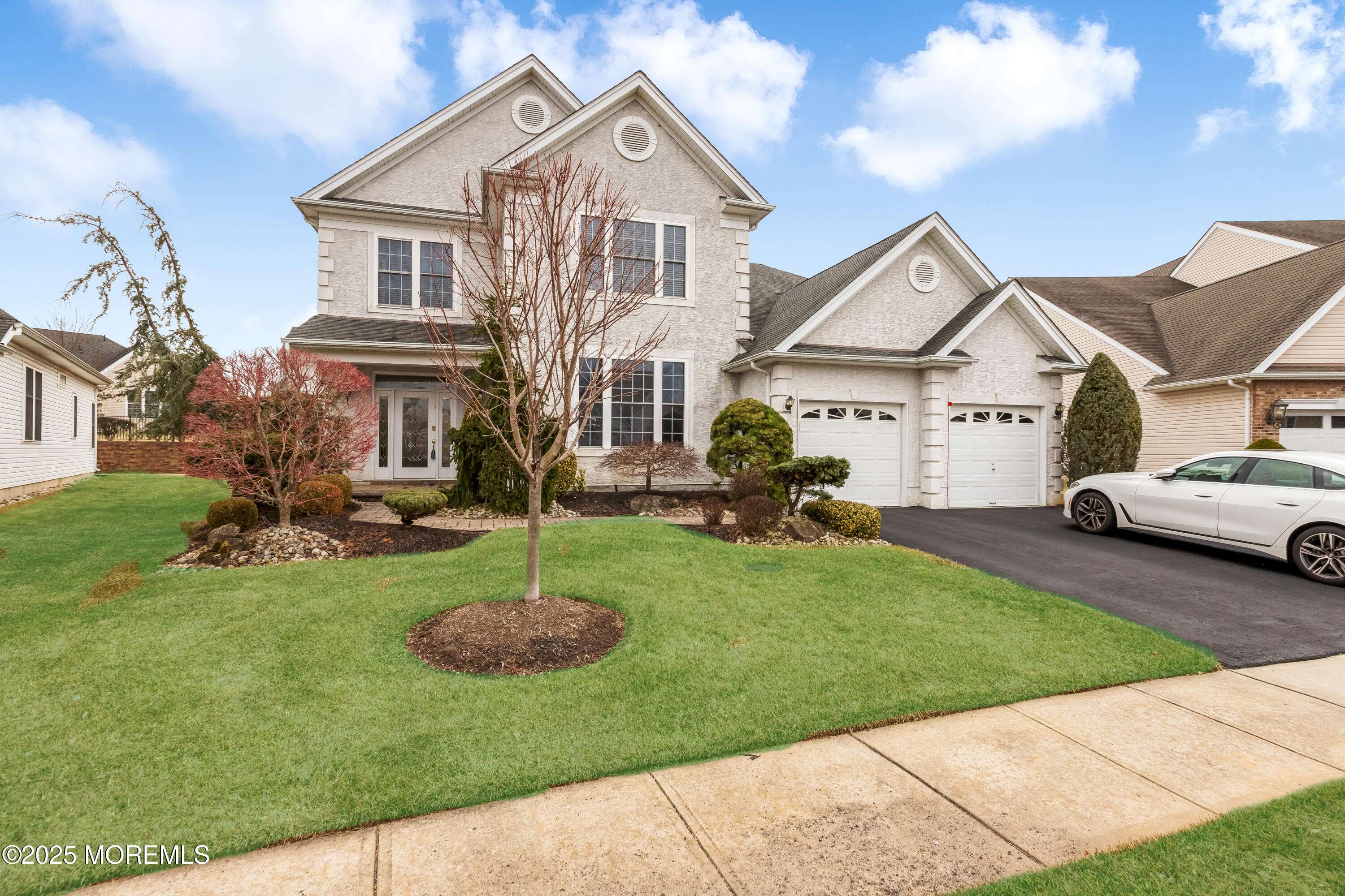Monroe, NJ 08831,27 Crooked Stick Place