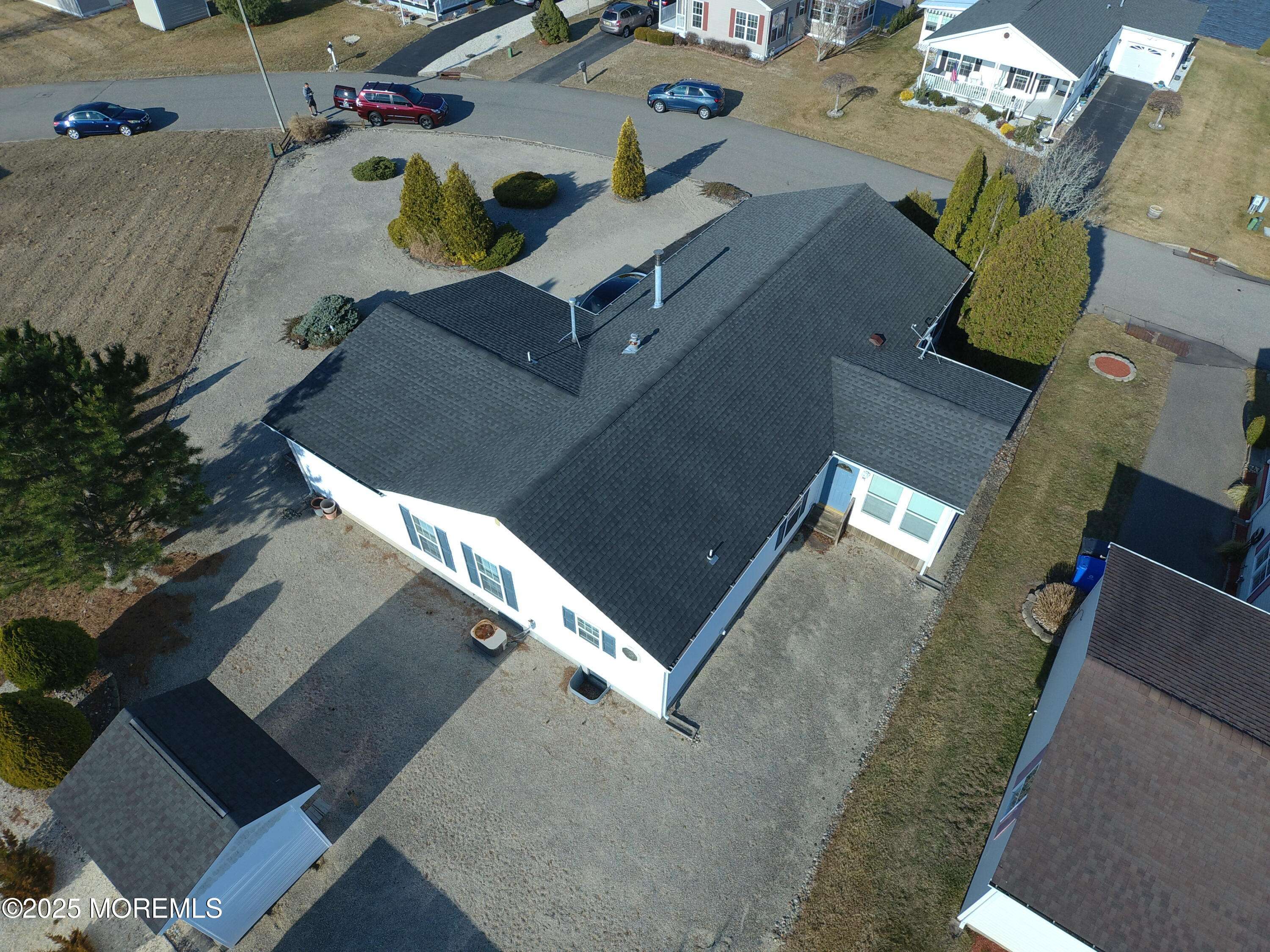 Manahawkin, NJ 08050,9 Interlaken Avenue