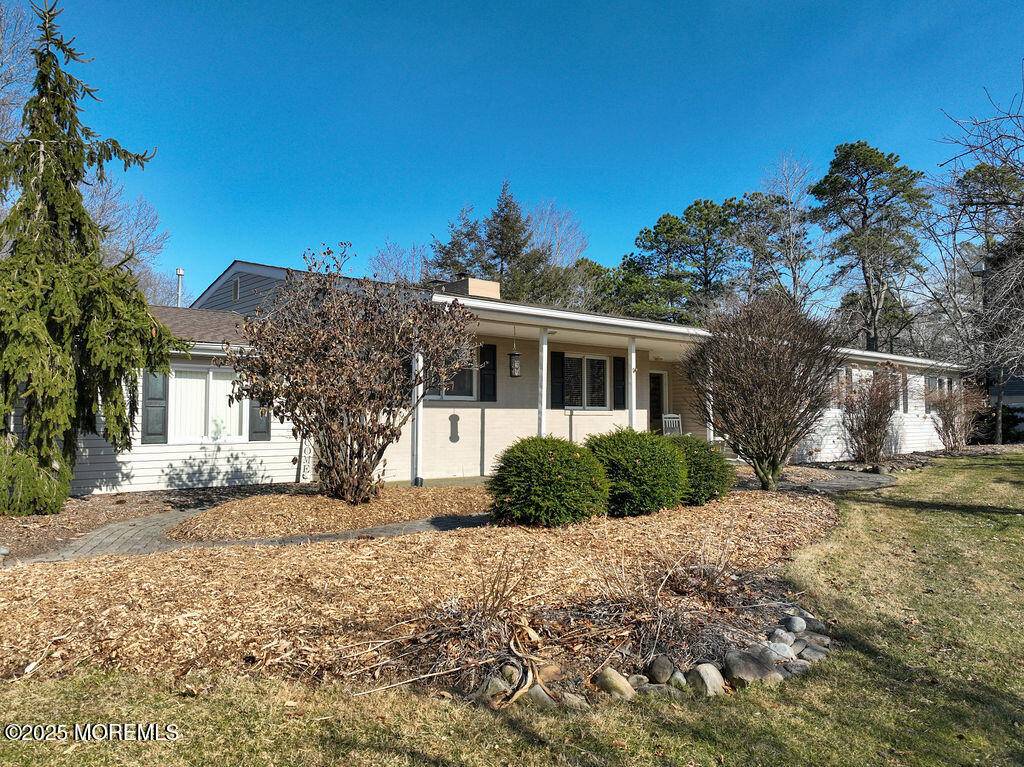 Manahawkin, NJ 08050,817 Buccaneer Lane