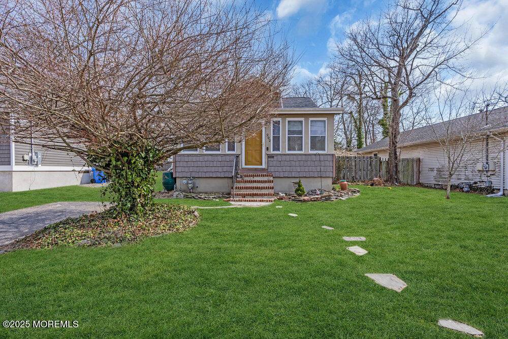 Island Heights, NJ 08732,202 Maple Avenue