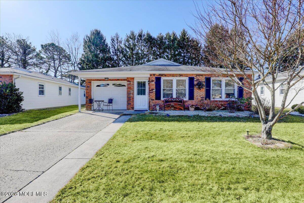 Brick, NJ 08723,41 Lauren Lane N