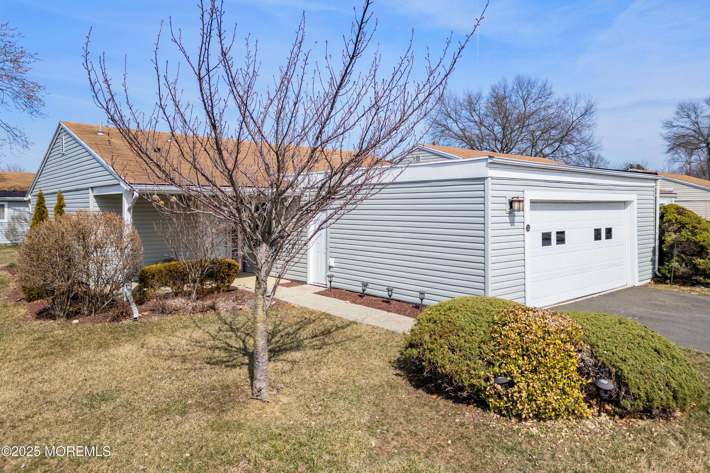 Monroe, NJ 08831,33 Haddon Road #33A