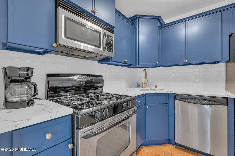 Belmar, NJ 07719,1606 Main Street #R205