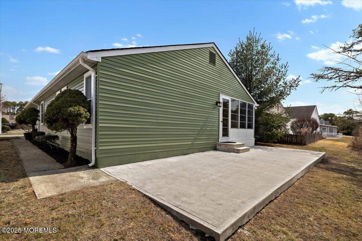 Toms River, NJ 08757,77 Trent Drive