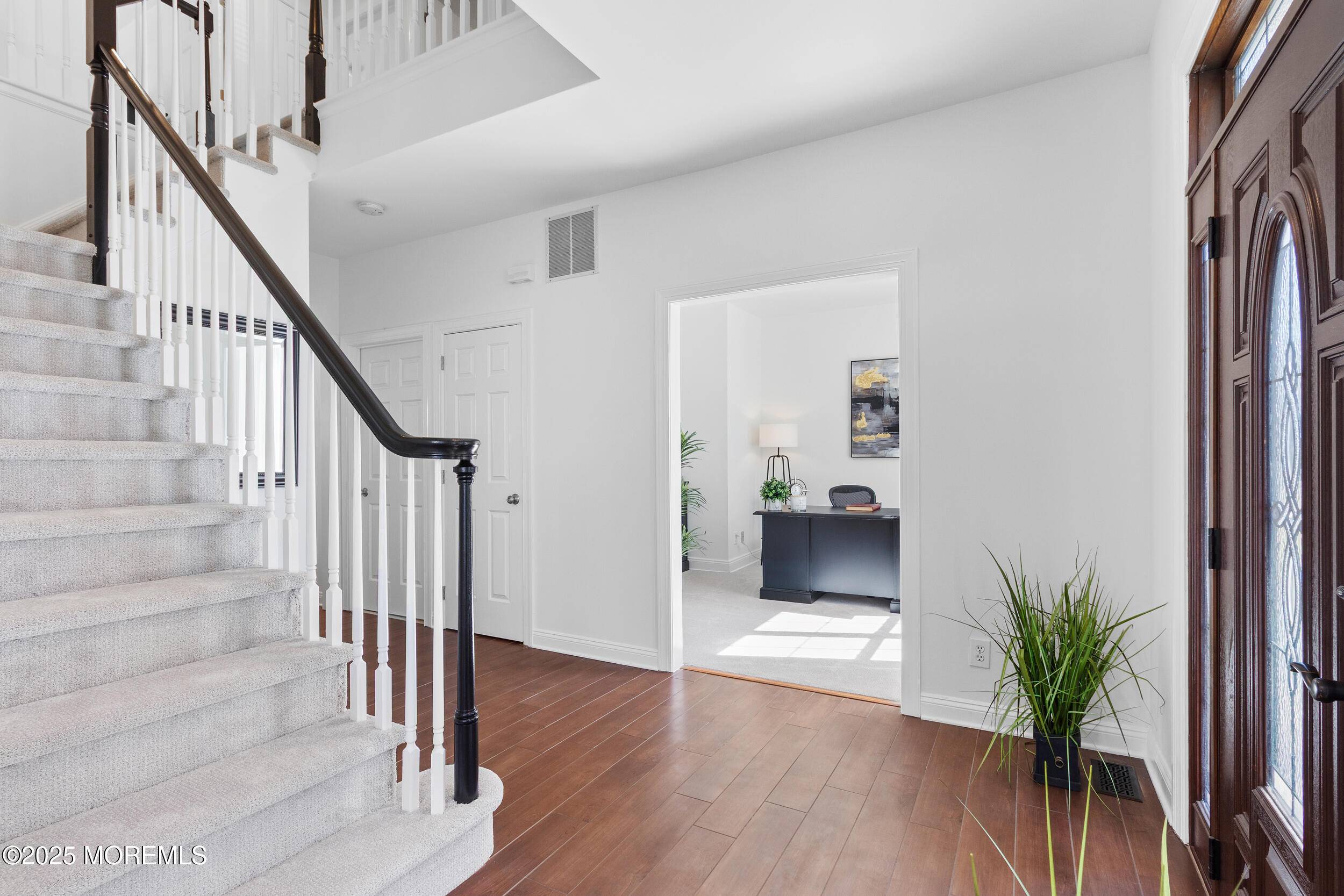 Howell, NJ 07731,16 Dayna Court