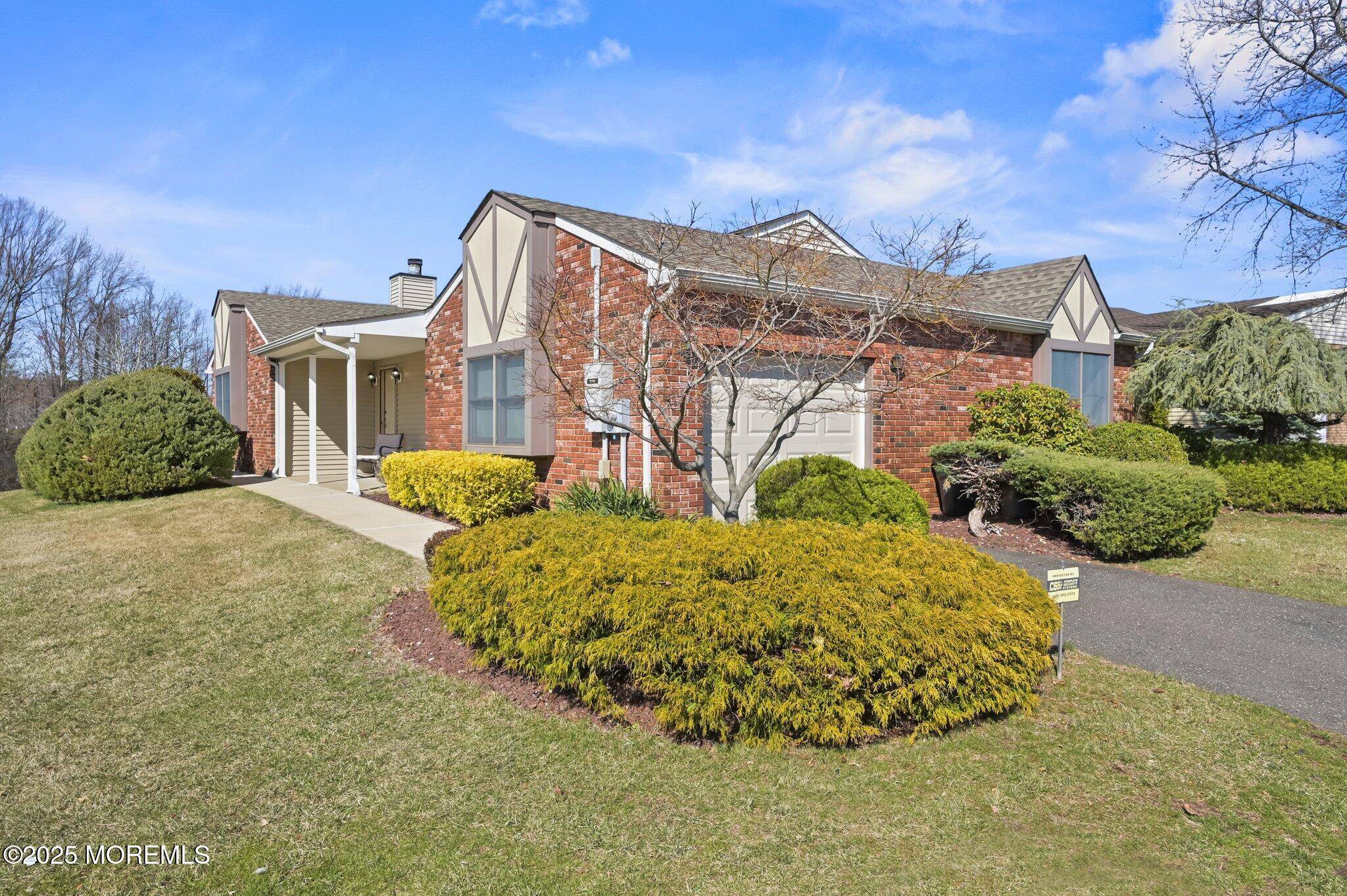 Marlboro, NJ 07746,37 Lakeview Drive