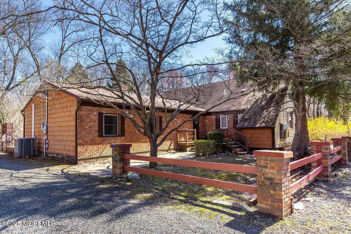 Howell, NJ 07731,75 Brown Road