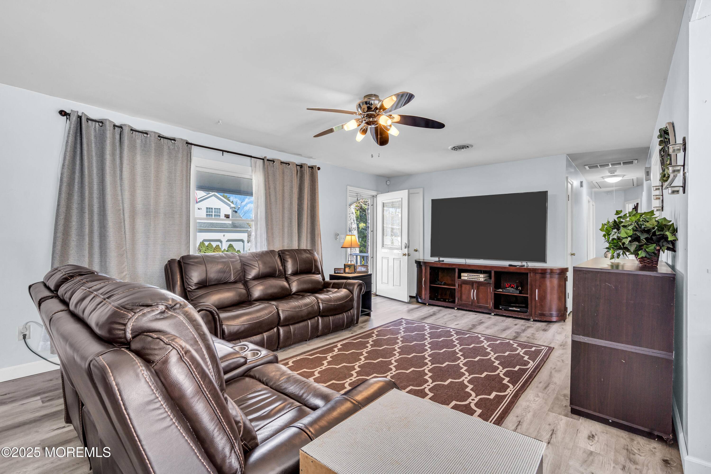 Toms River, NJ 08757,1916 5th Avenue