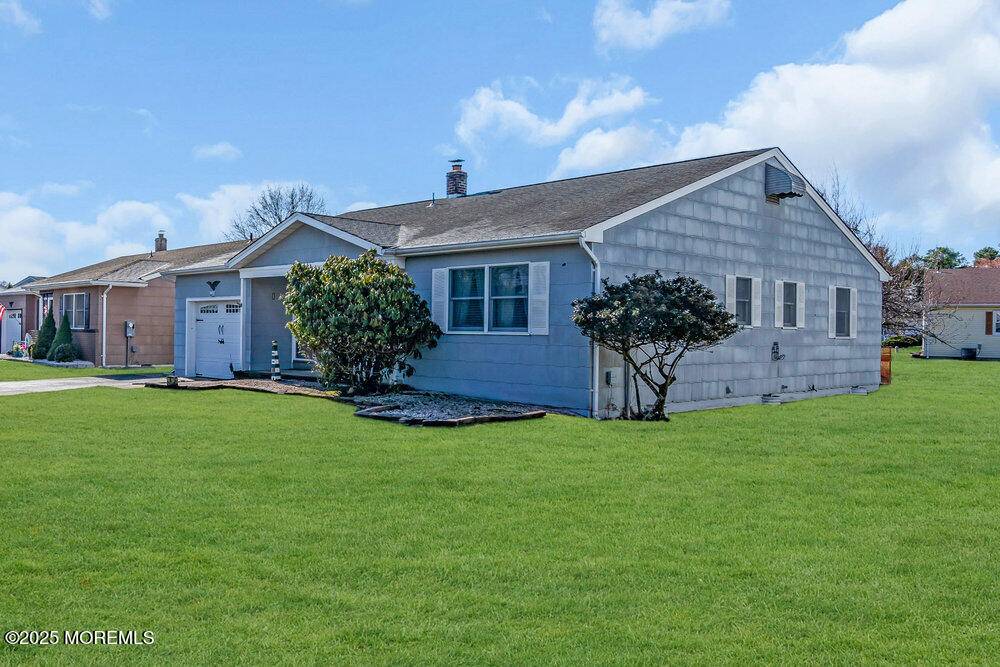 Toms River, NJ 08757,4 Auburn Road
