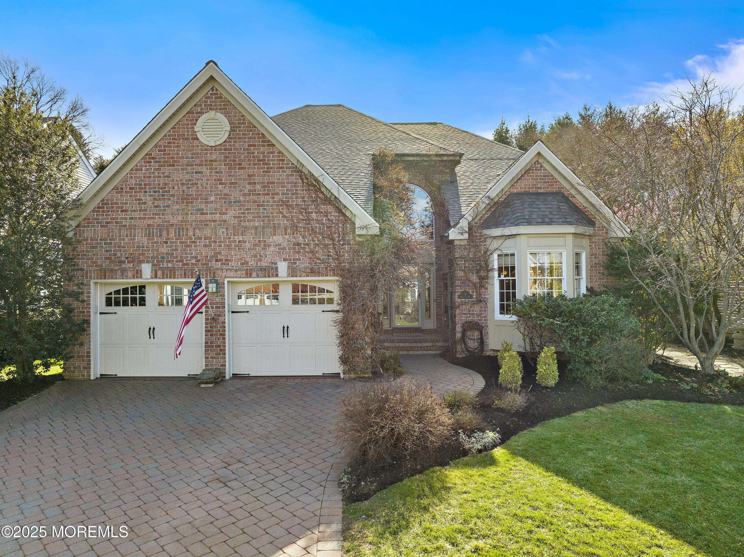 Red Bank, NJ 07701,4 Windward Way