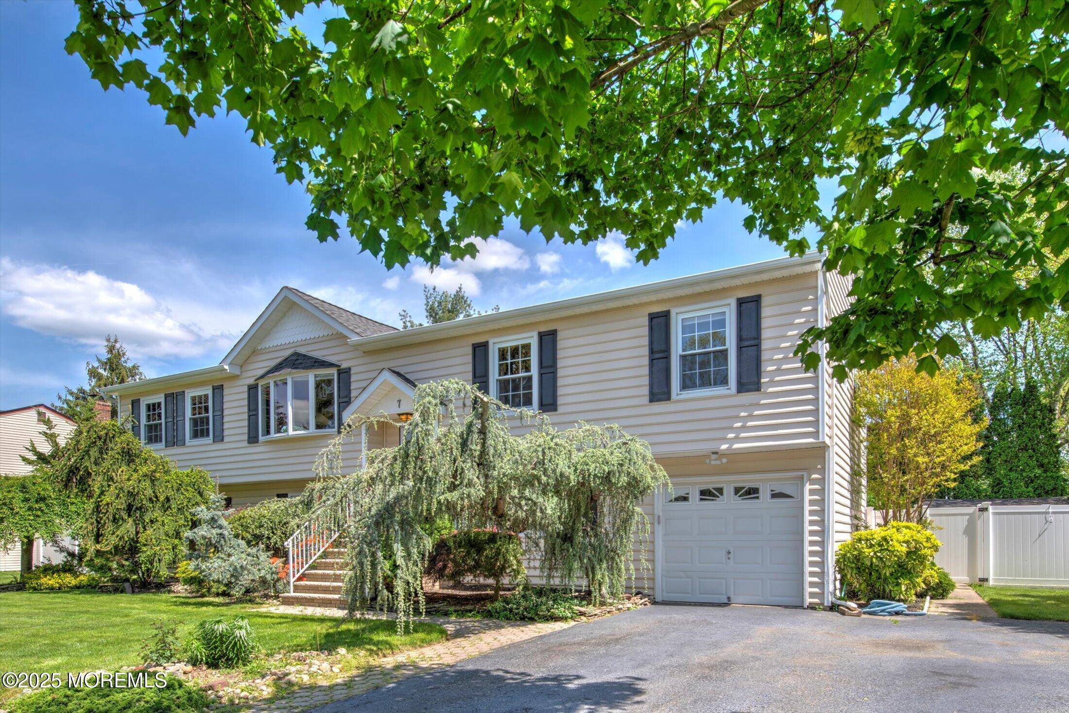 Jamesburg, NJ 08831,7 Mill Road