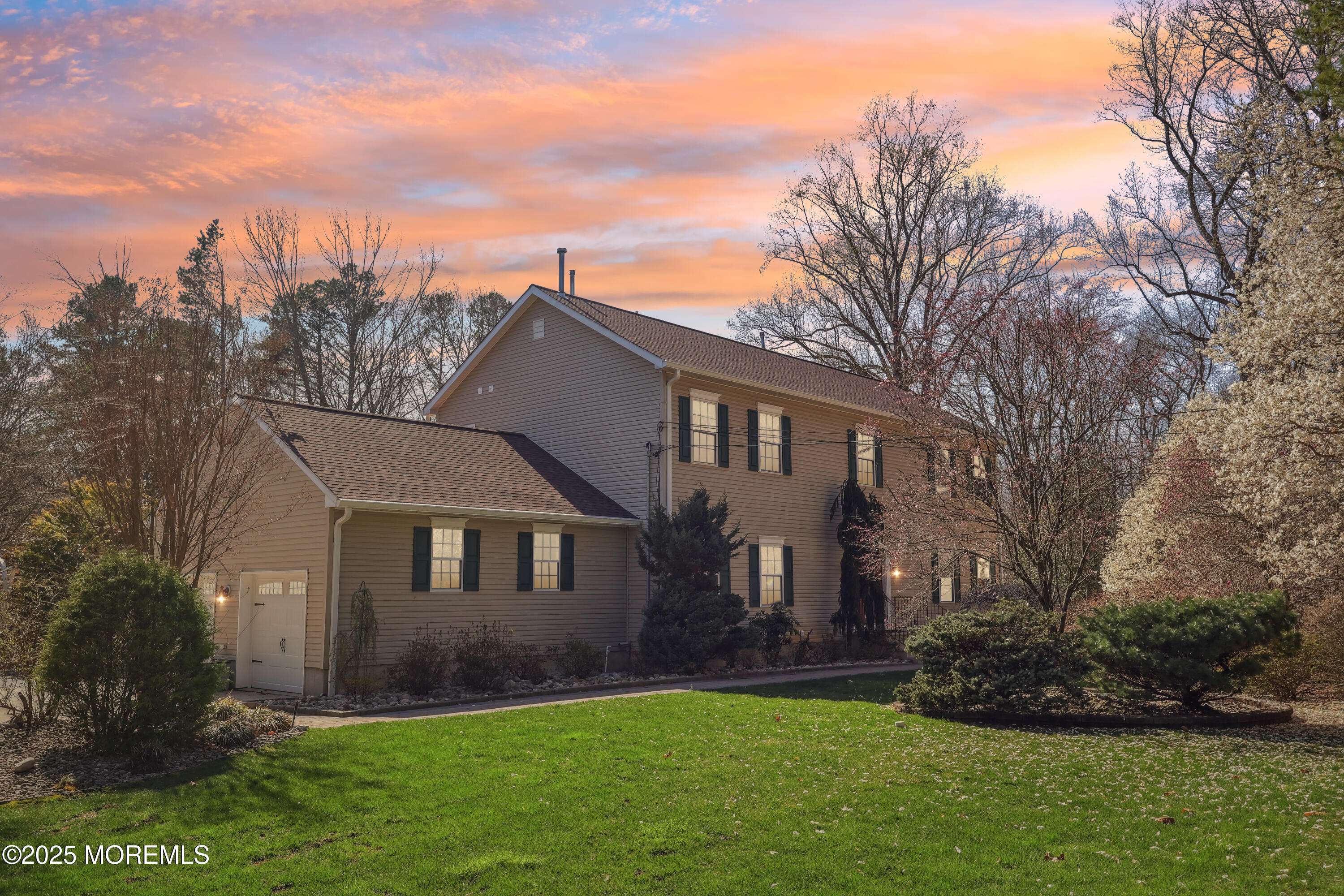 Cream Ridge, NJ 08514,6 Meirs Road