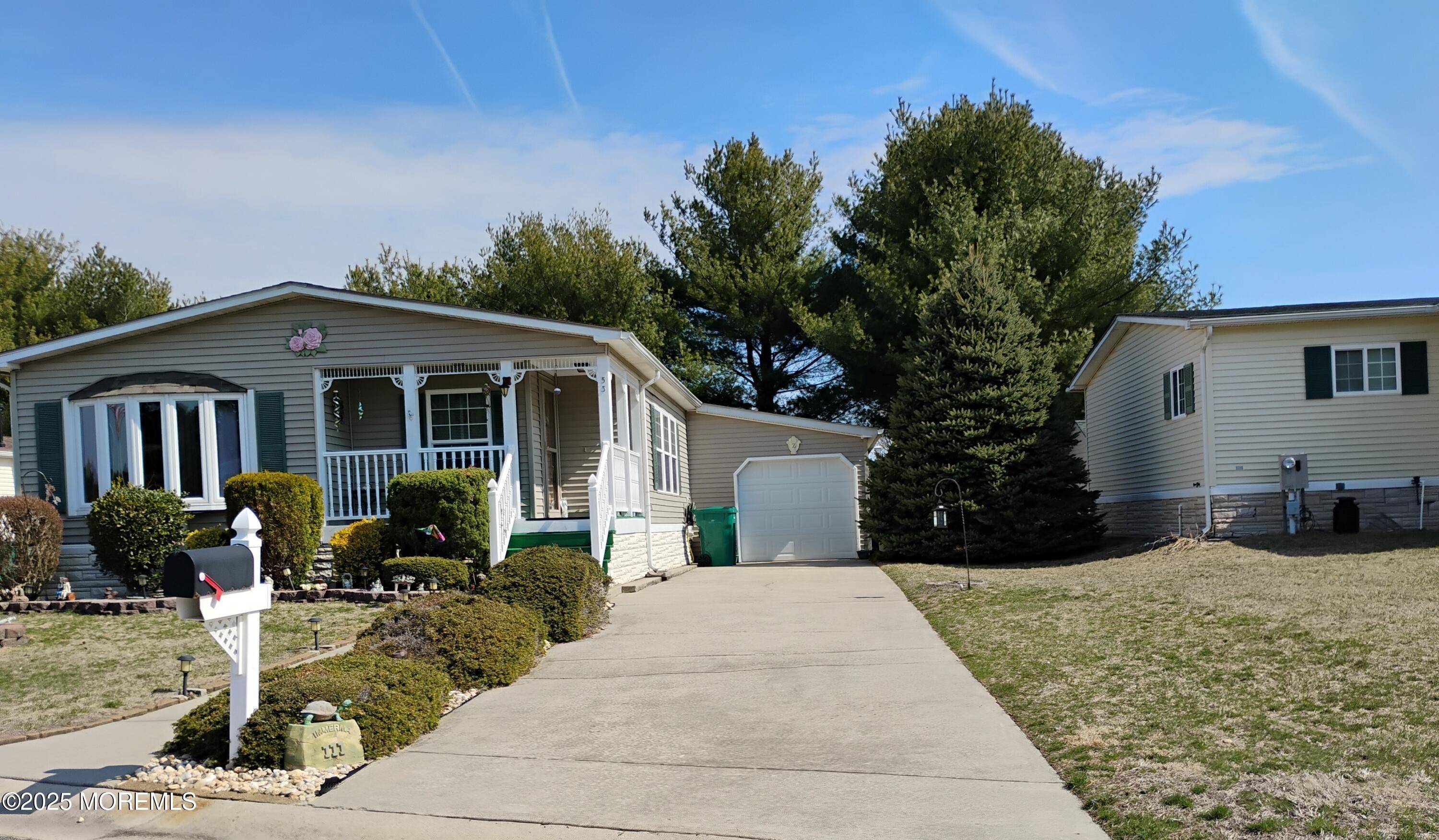 Whiting, NJ 08759,53 Pine Ridge Boulevard
