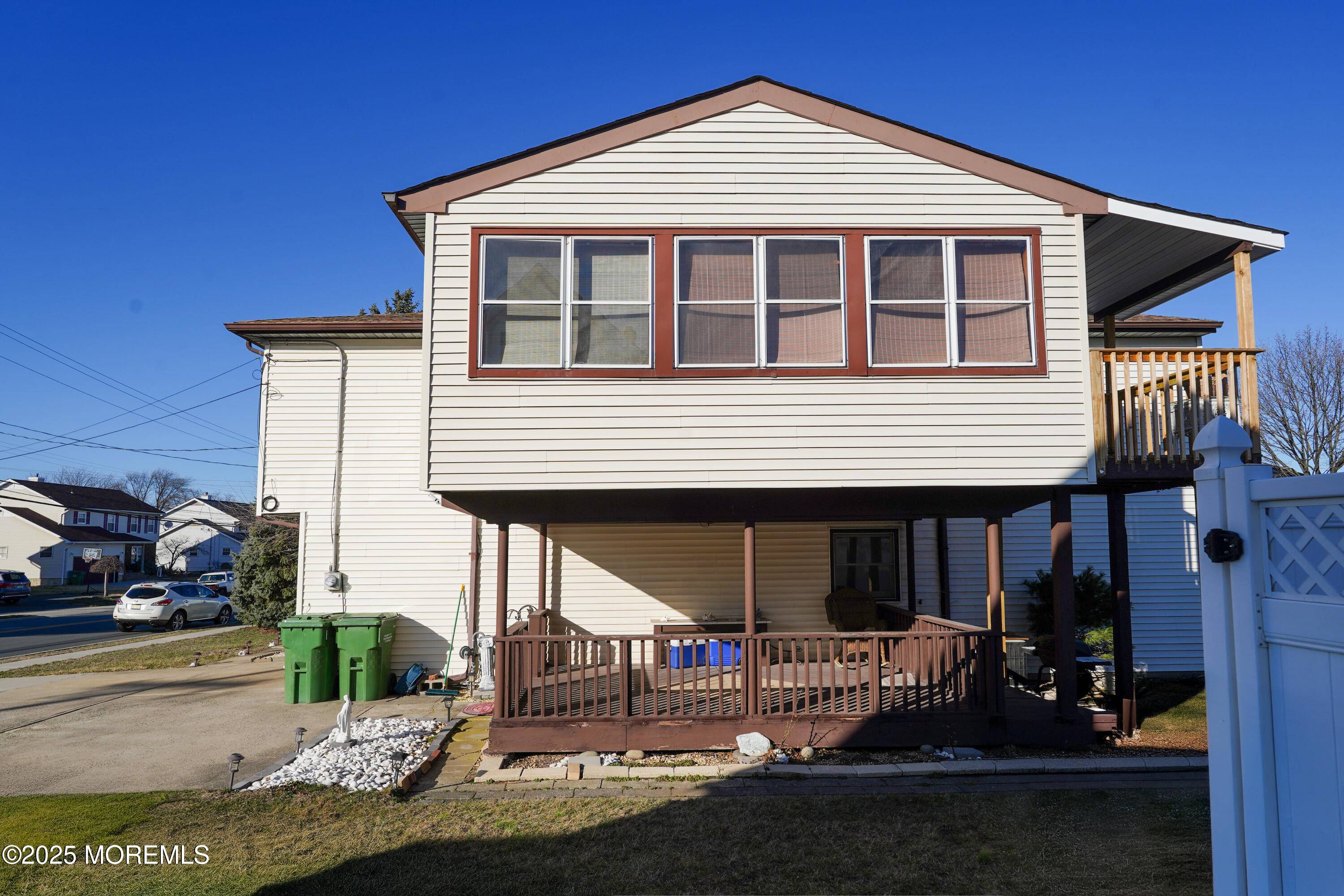 South Amboy, NJ 08879,40 Scott Avenue