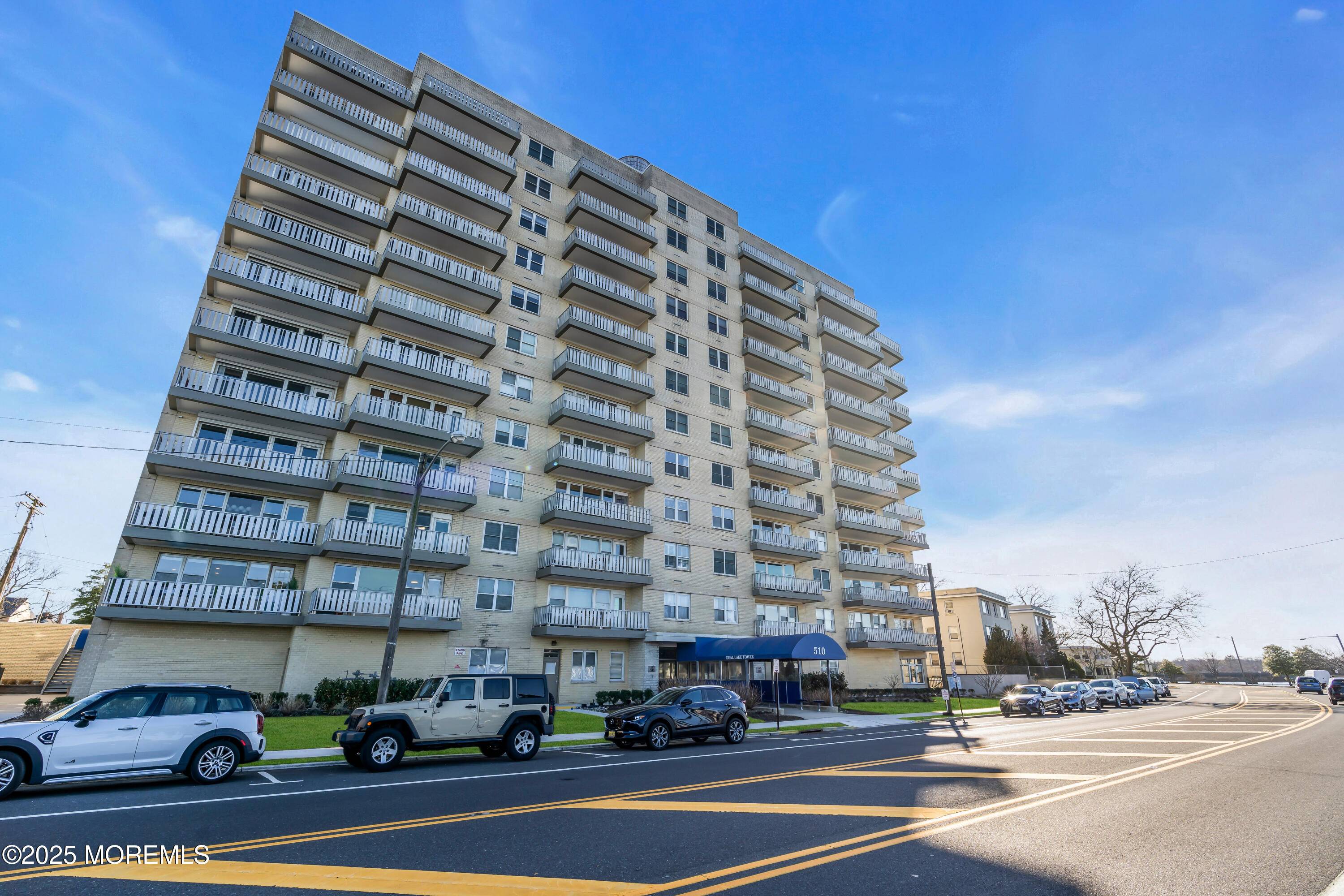 Asbury Park, NJ 07712,510 Deal Lake Drive #1B