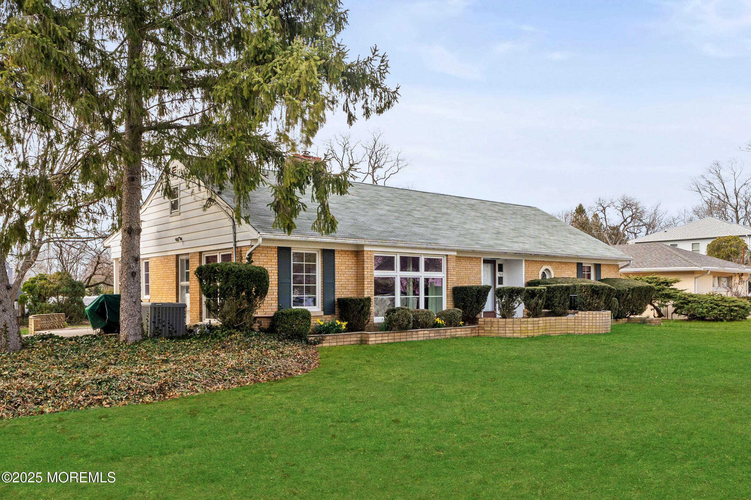 Long Branch, NJ 07740,564 Monmouth Place