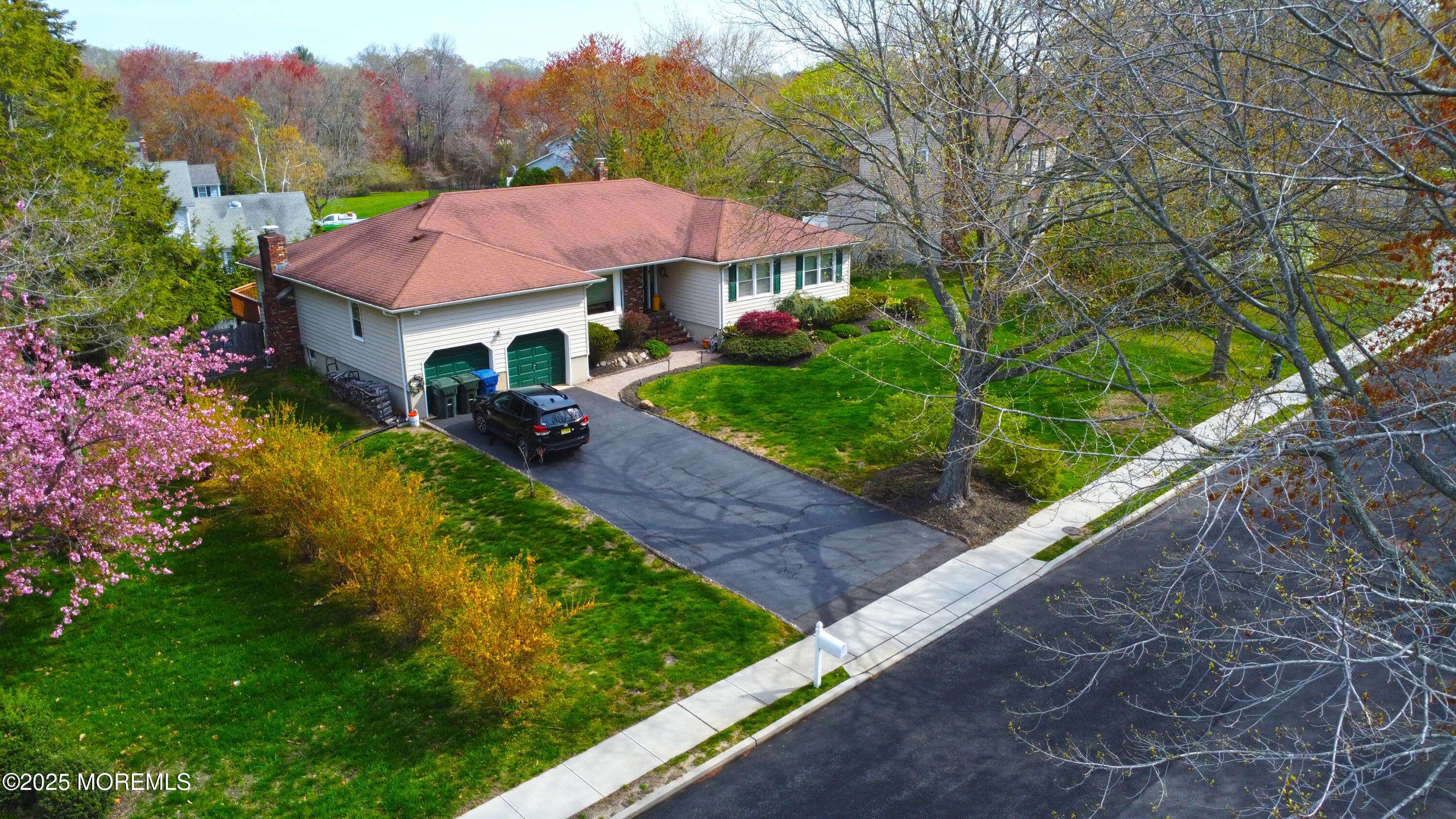 Ocean Twp, NJ 07712,3 Seward Drive
